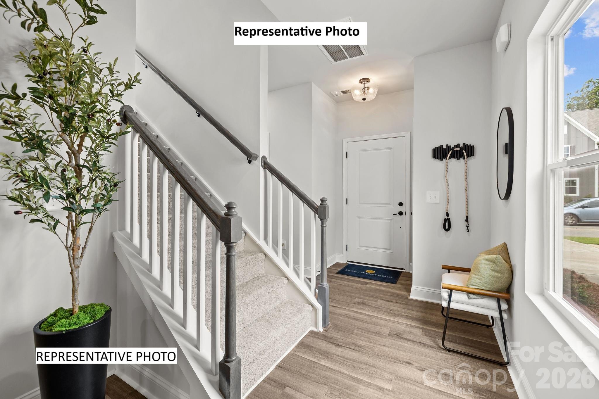 4009 Grommet Court — Matthews