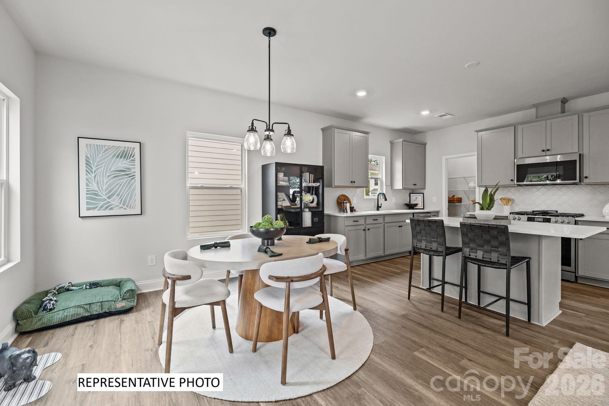 4009 Grommet Court — Matthews