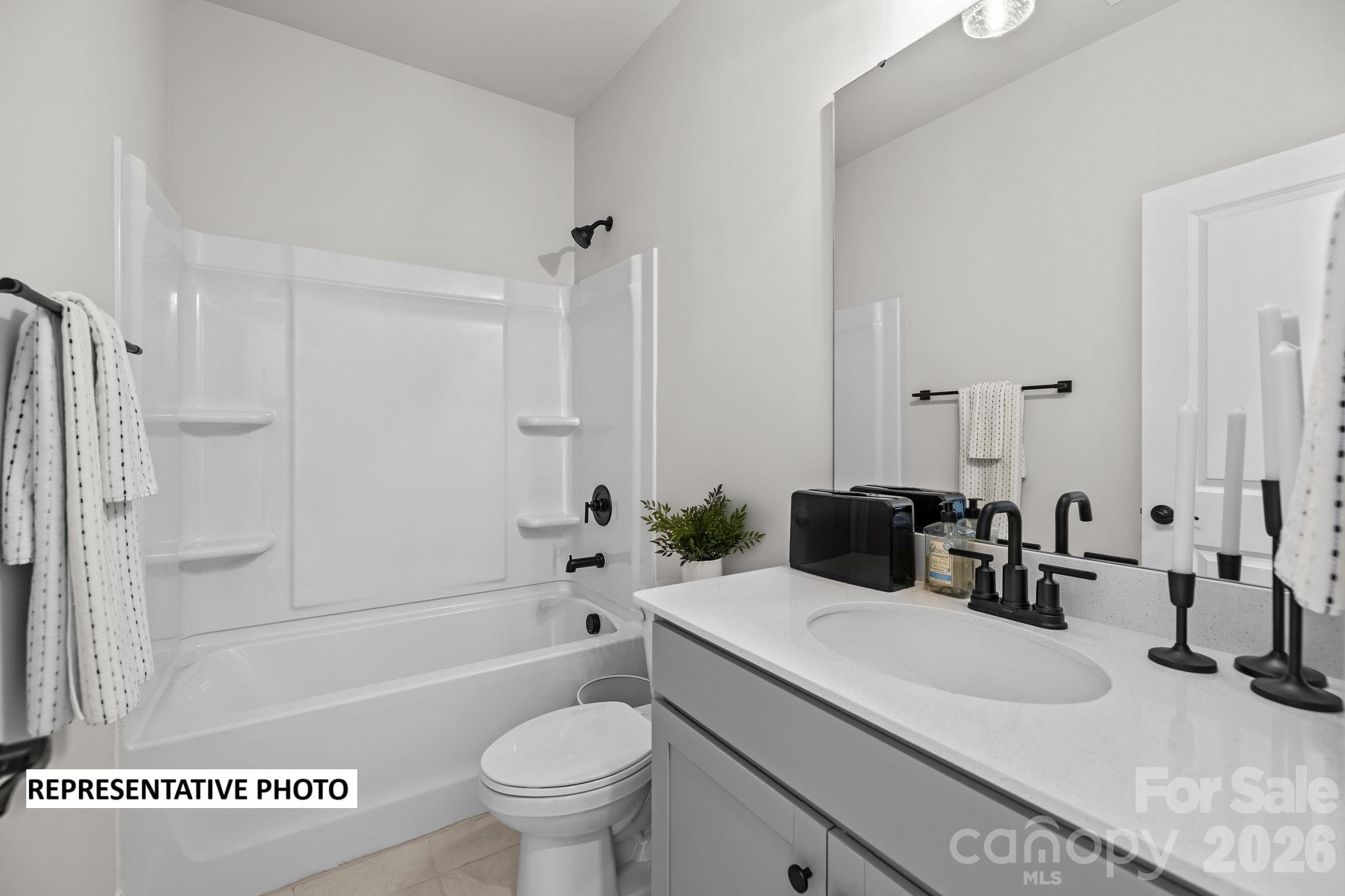 4009 Grommet Court — Matthews