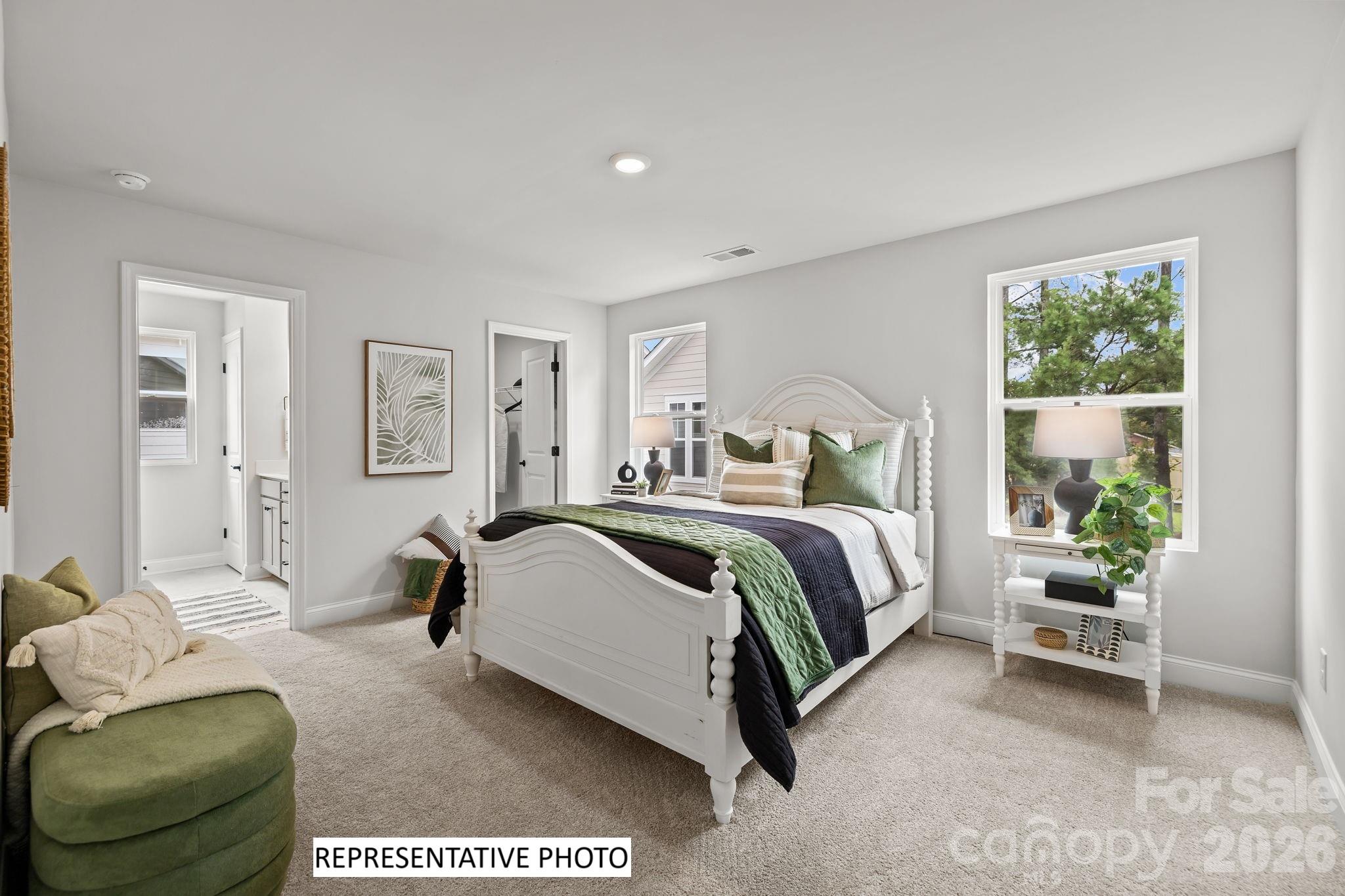 4009 Grommet Court — Matthews