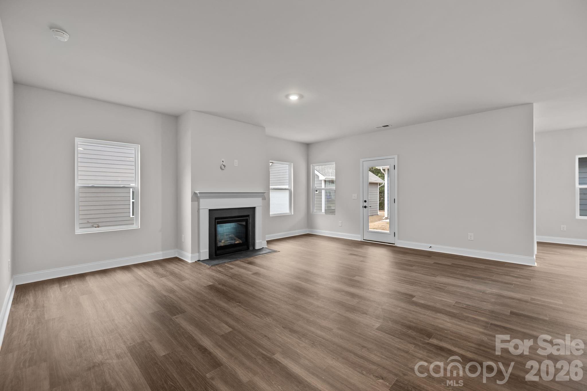 4008 Grommet Court — Matthews