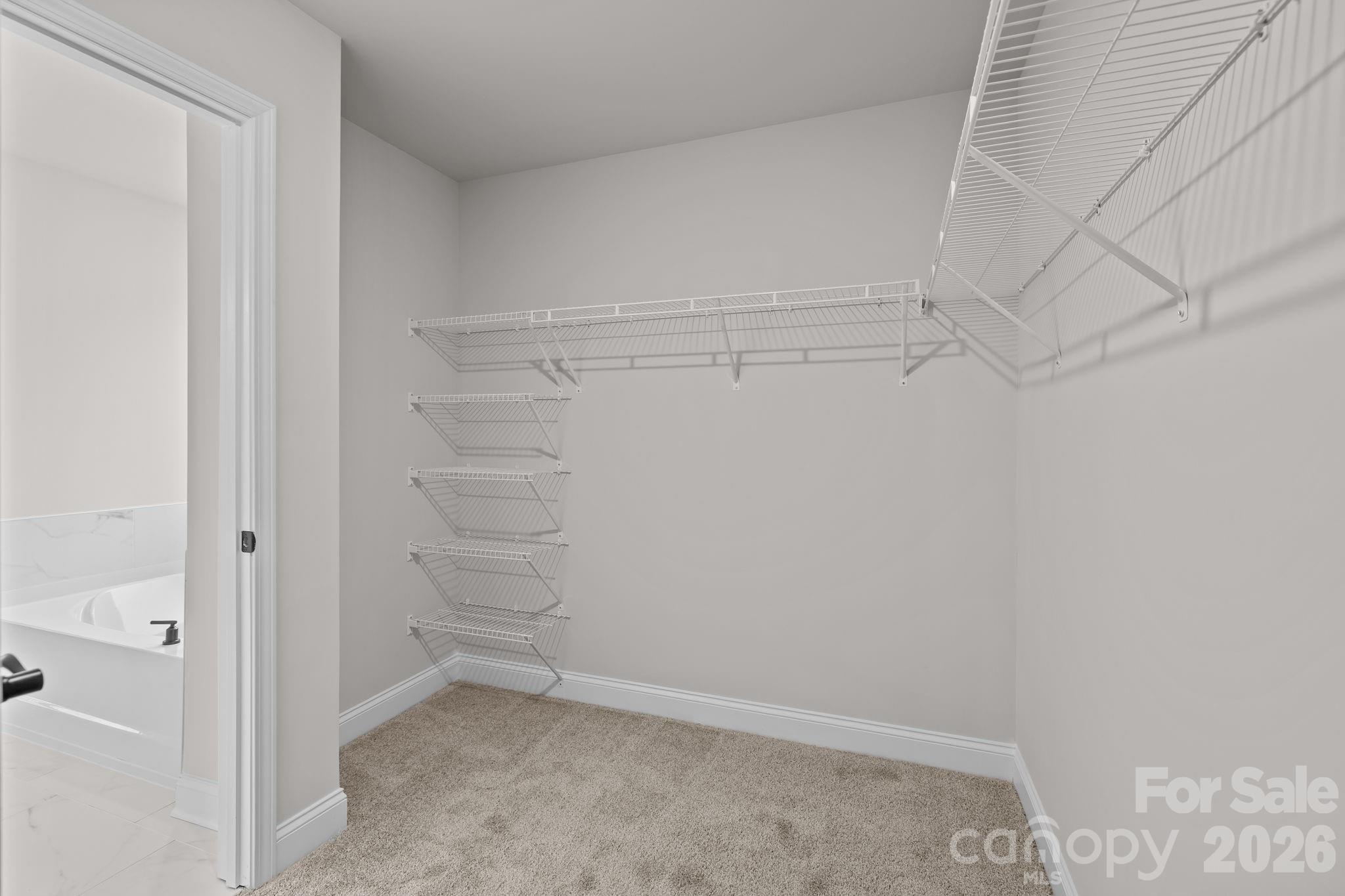 4008 Grommet Court — Matthews
