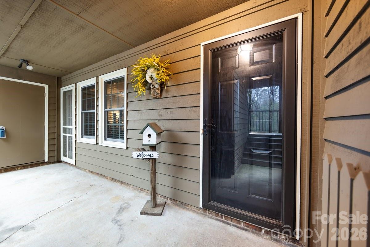 3929 Colony Crossing Drive — Charlotte