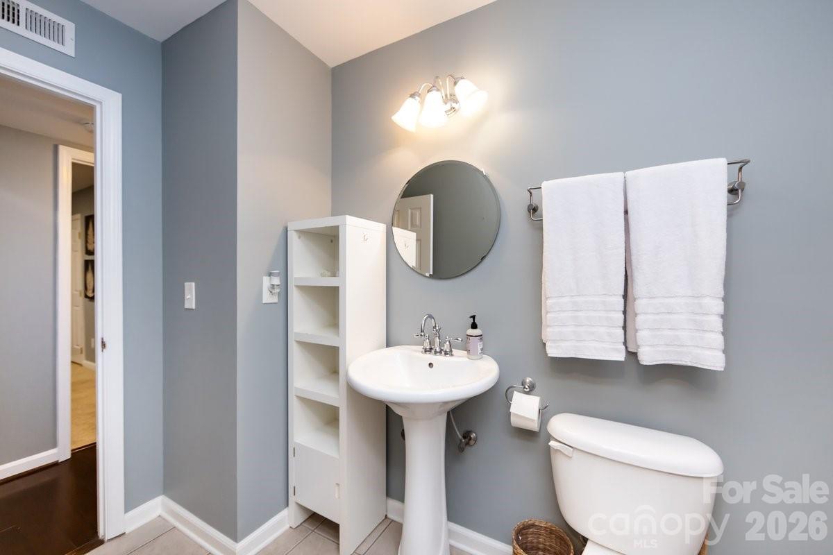 3929 Colony Crossing Drive — Charlotte