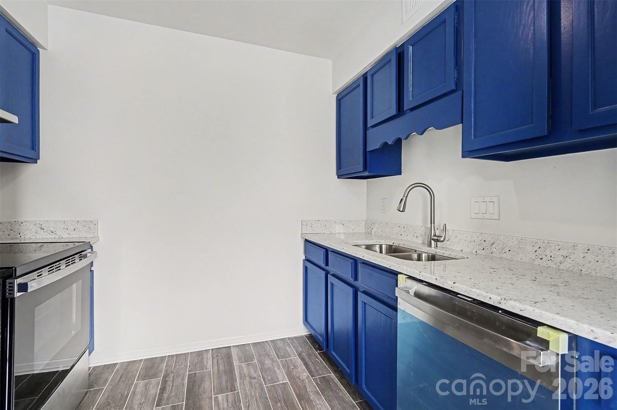 6148 Heath Ridge Court — Charlotte
