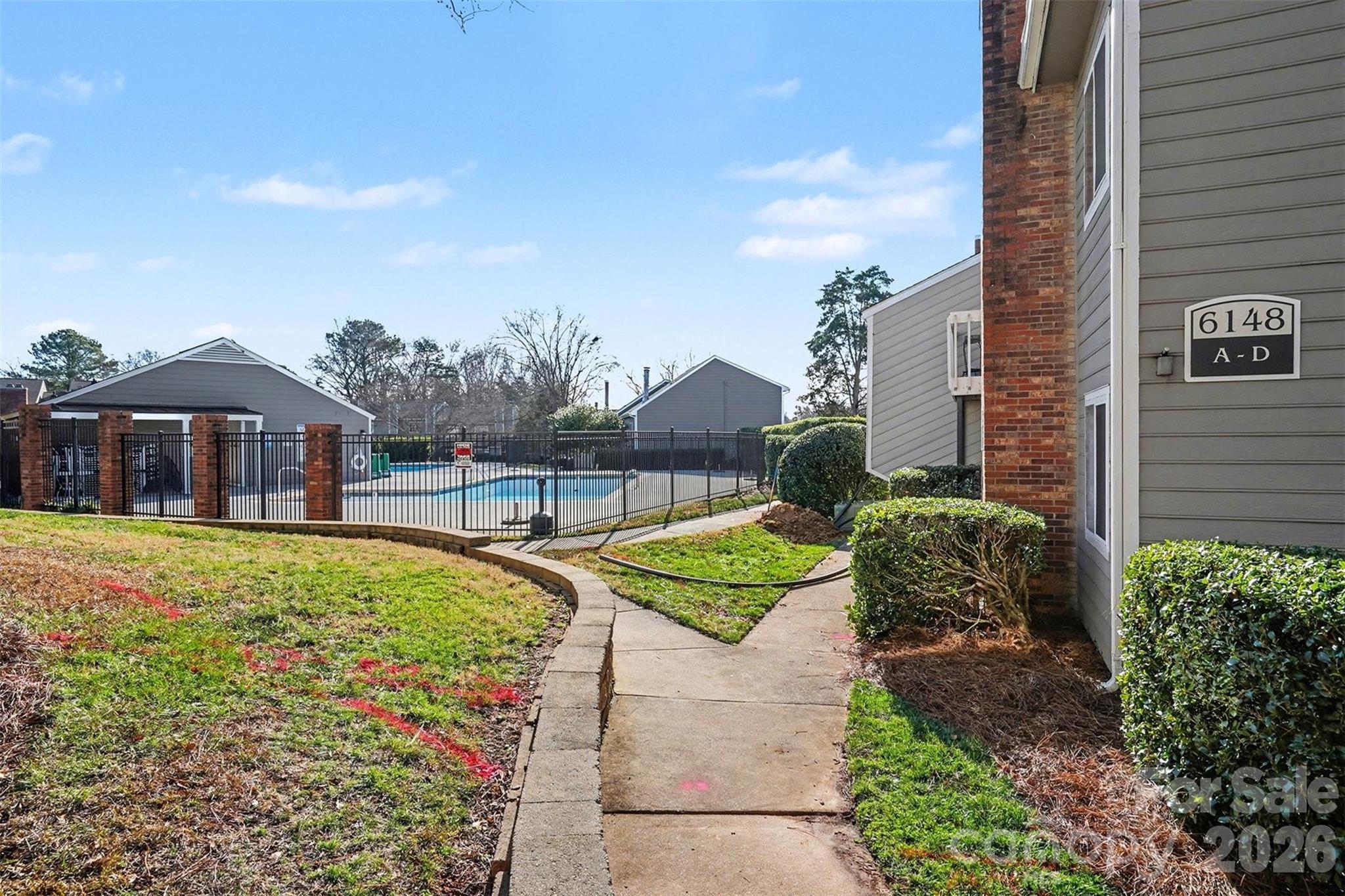 6148 Heath Ridge Court — Charlotte