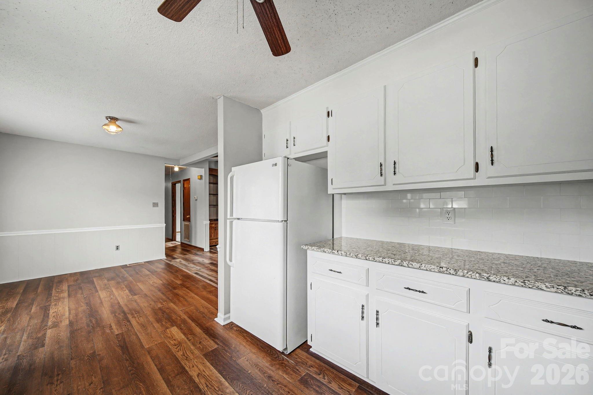 102 Roxie Lane — Belmont