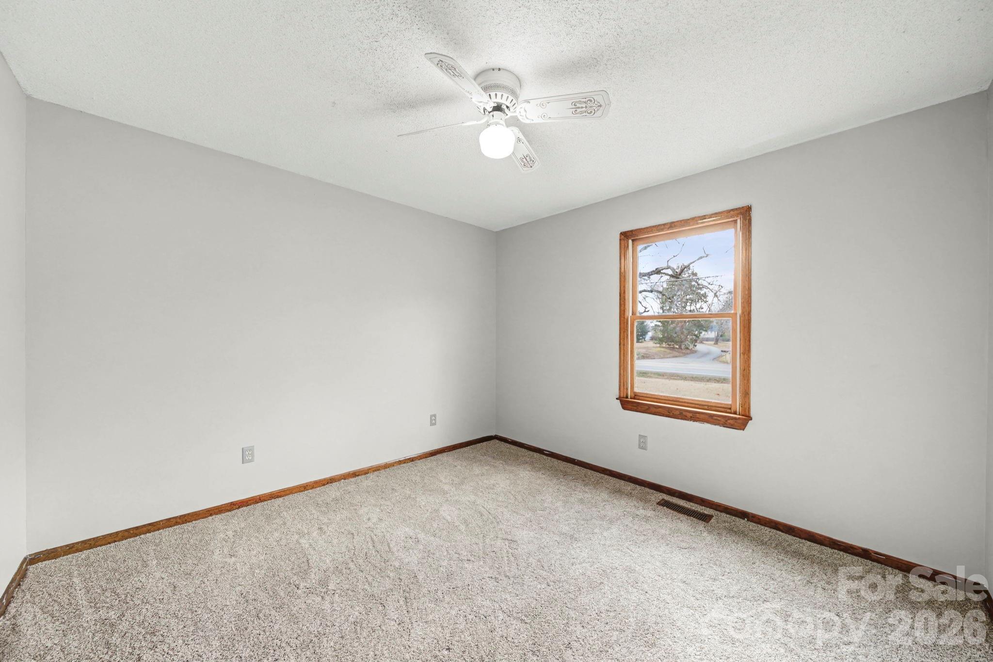 102 Roxie Lane — Belmont