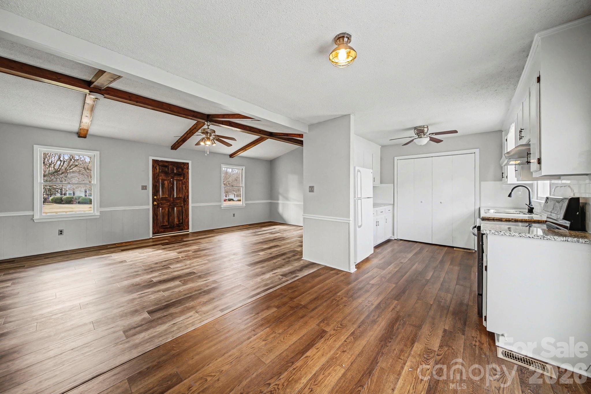 102 Roxie Lane — Belmont