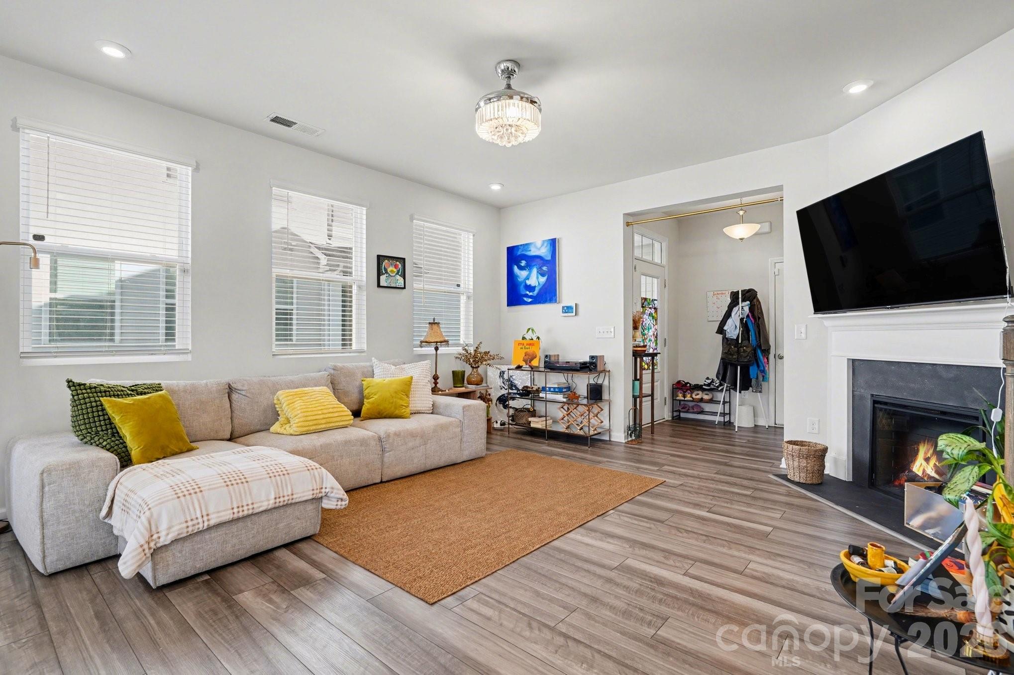 5608 Axil Lane — Charlotte