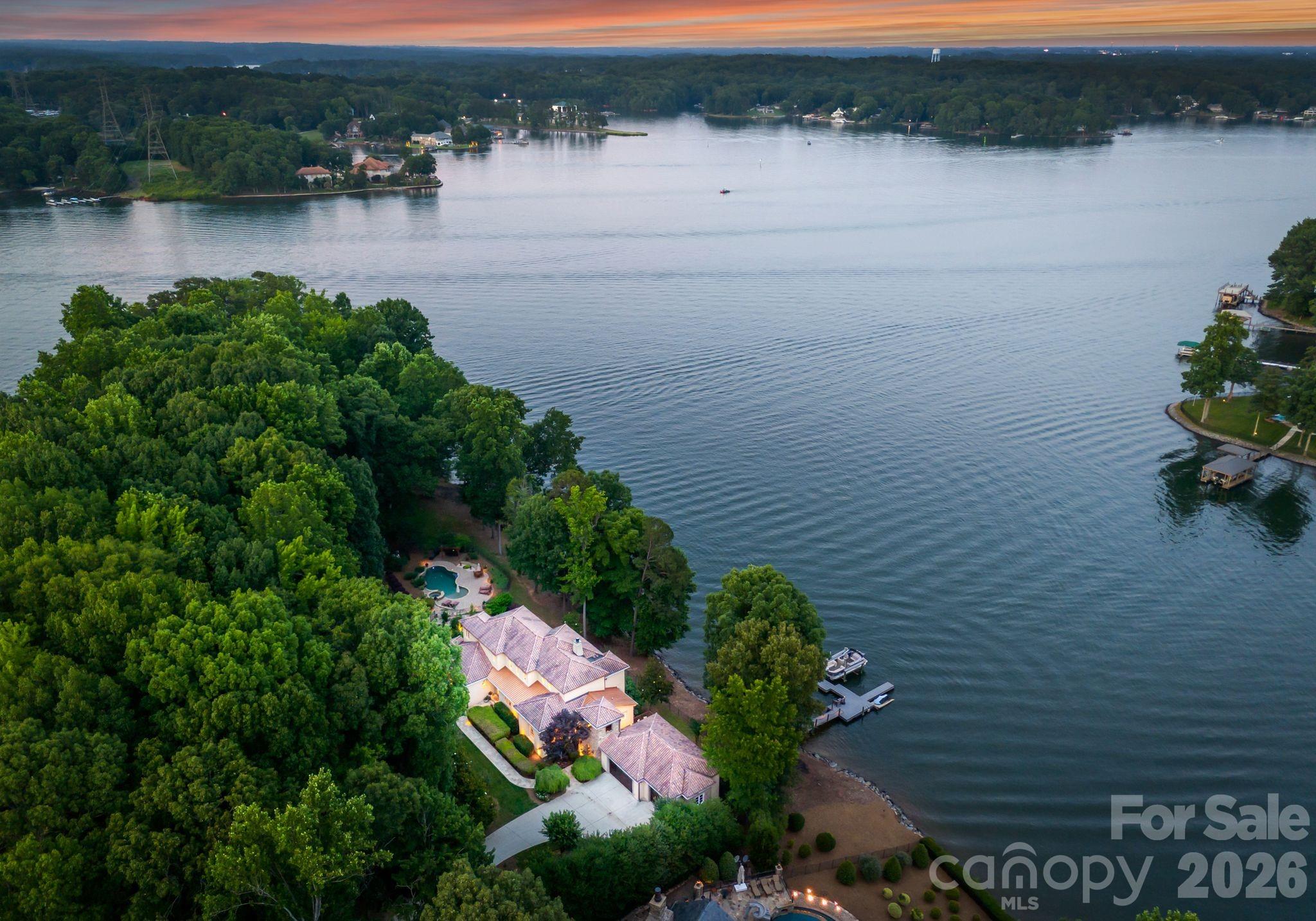 9184 Greenwood Road — Terrell