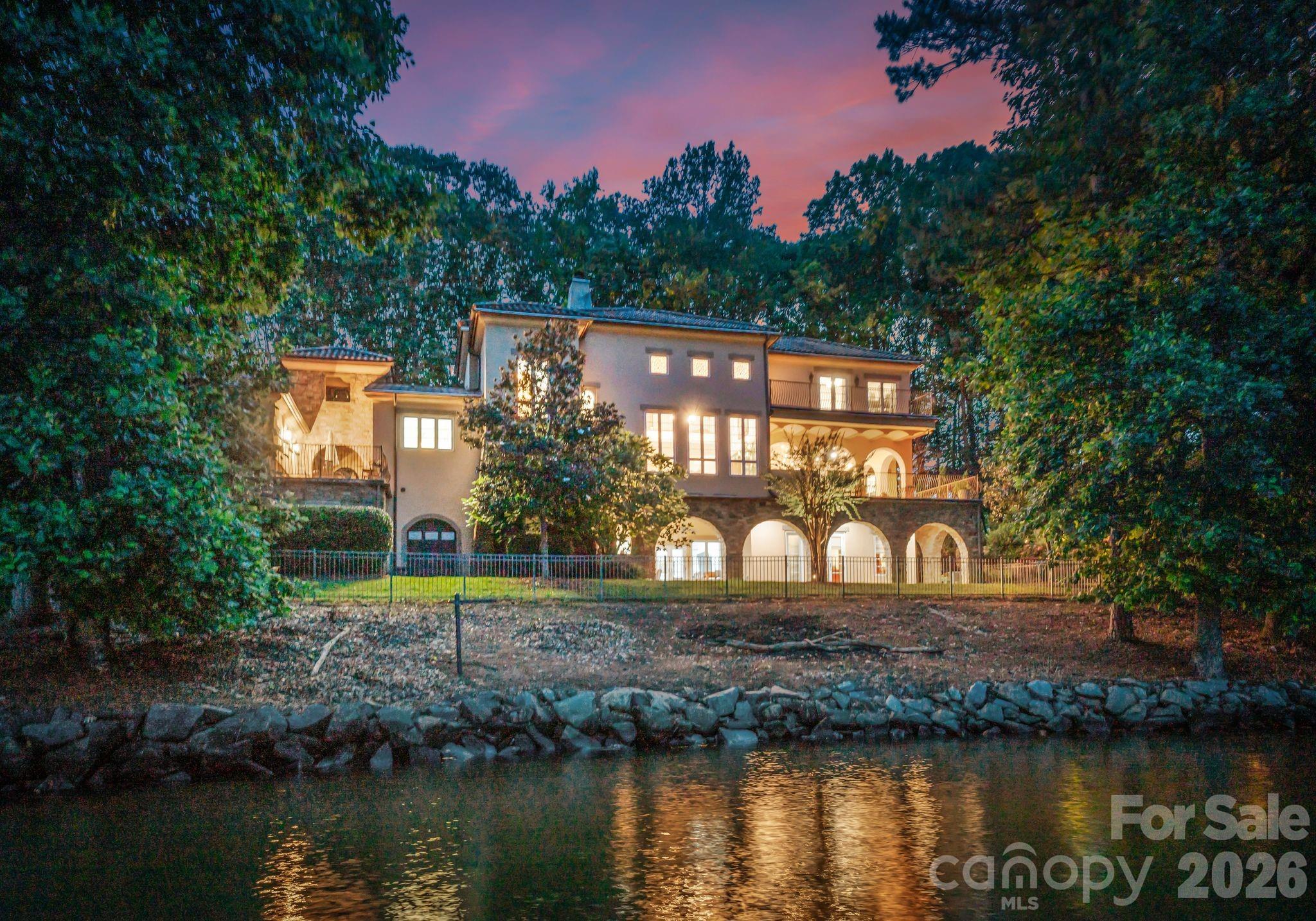9184 Greenwood Road — Terrell