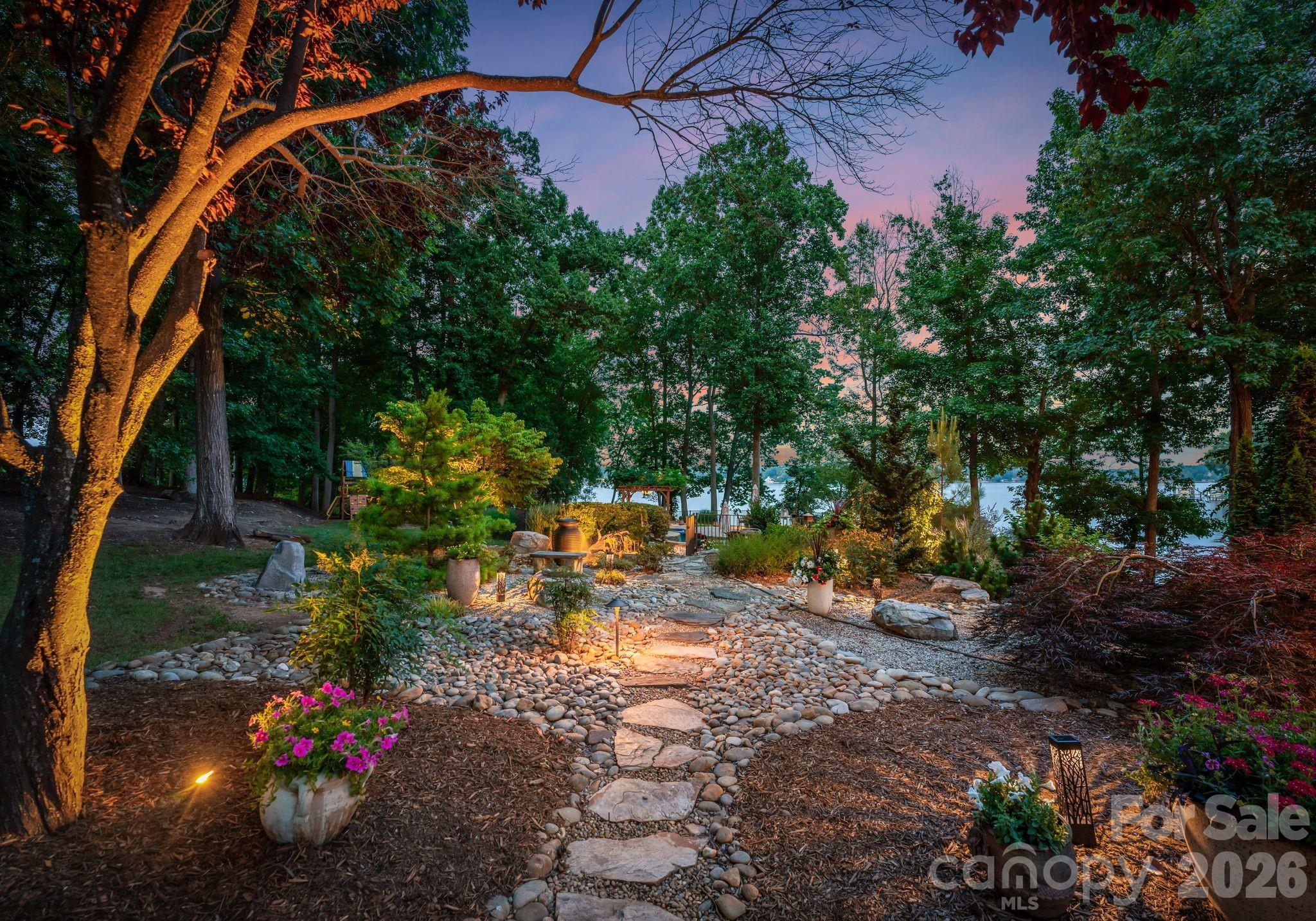 9184 Greenwood Road — Terrell