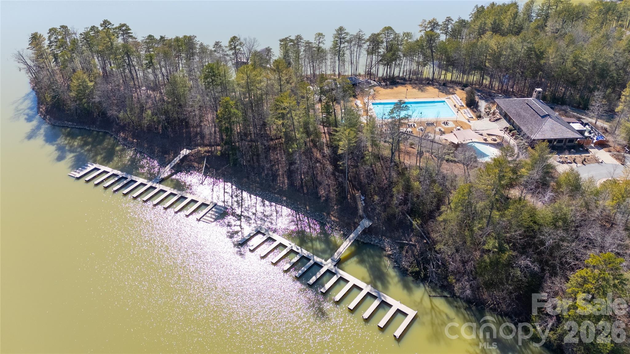 2004 Fergusons Folly Drive — Nebo
