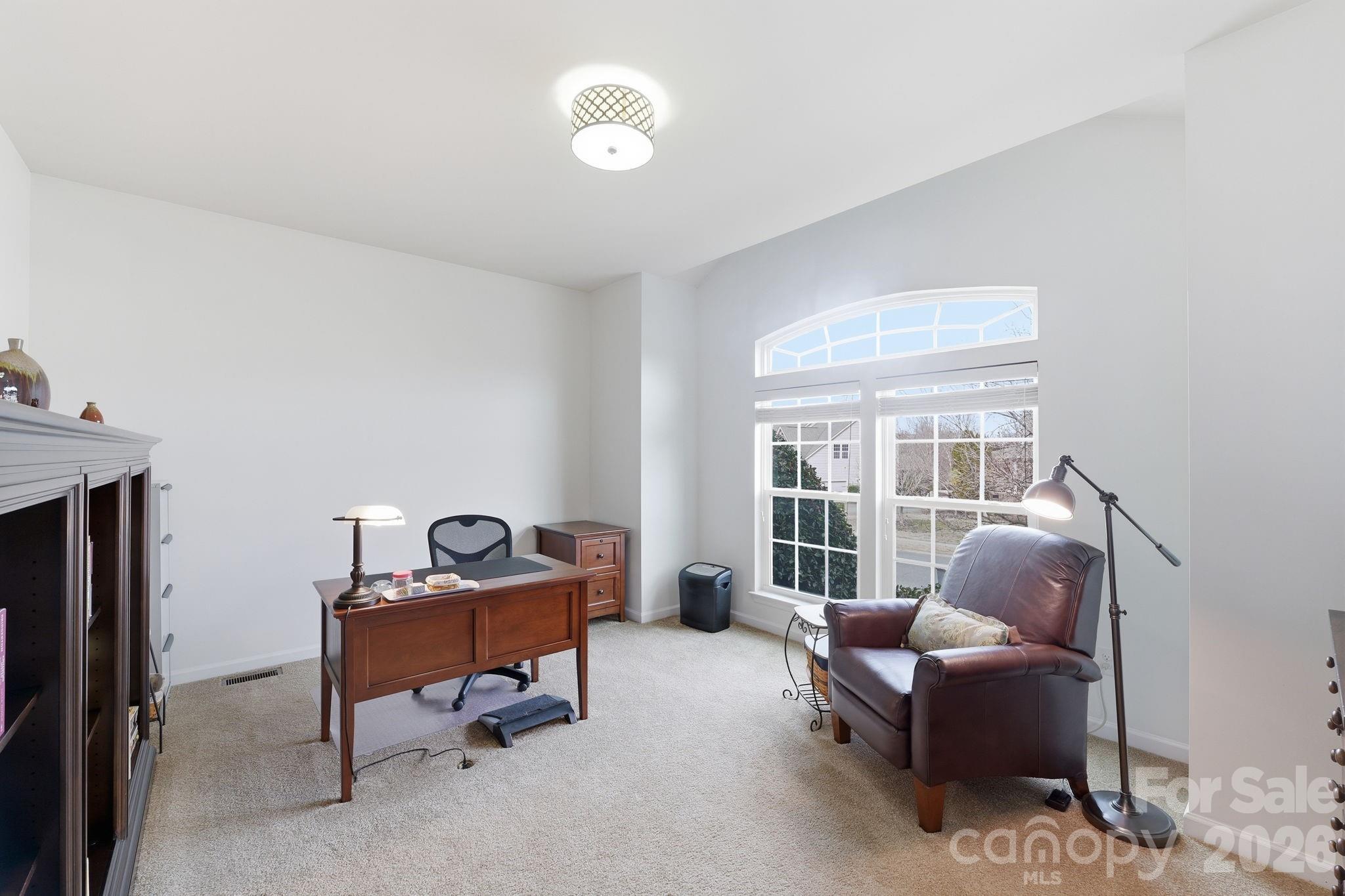 8480 Penton Place — Harrisburg