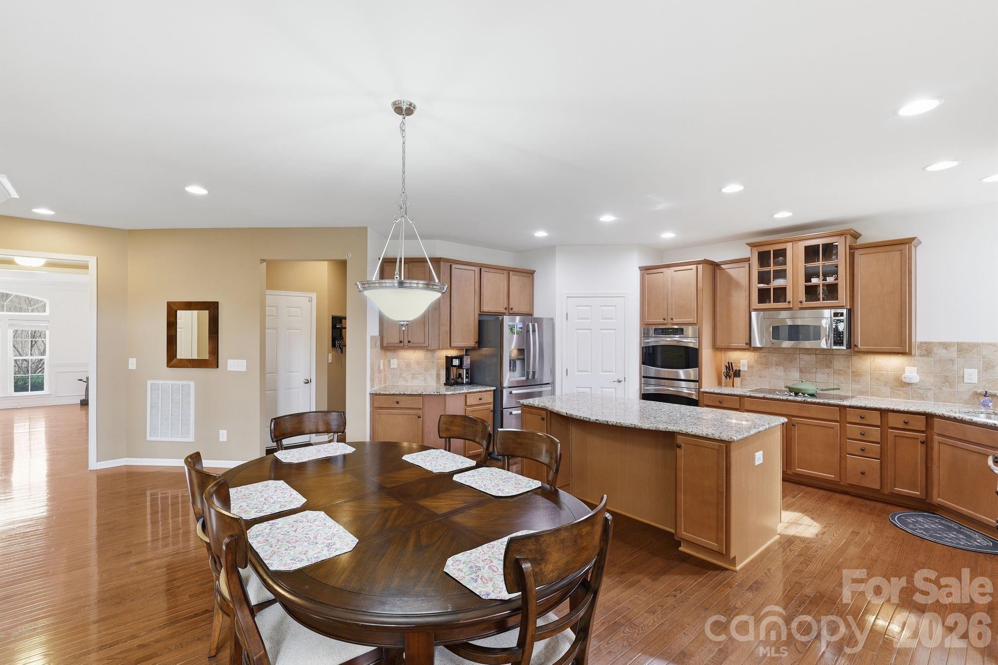 8480 Penton Place — Harrisburg