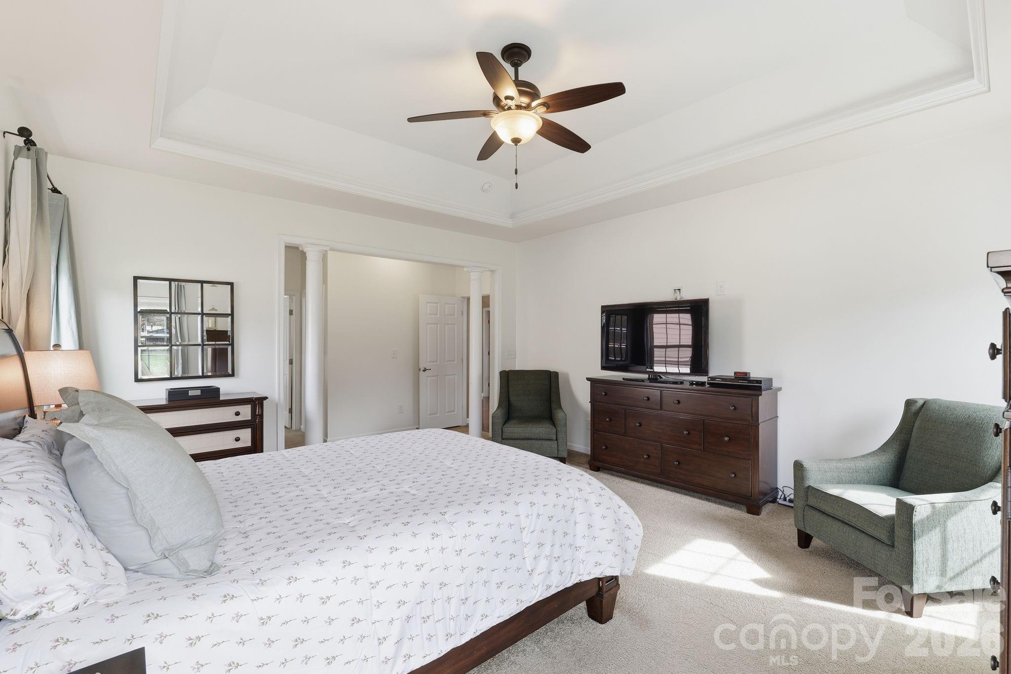 8480 Penton Place — Harrisburg