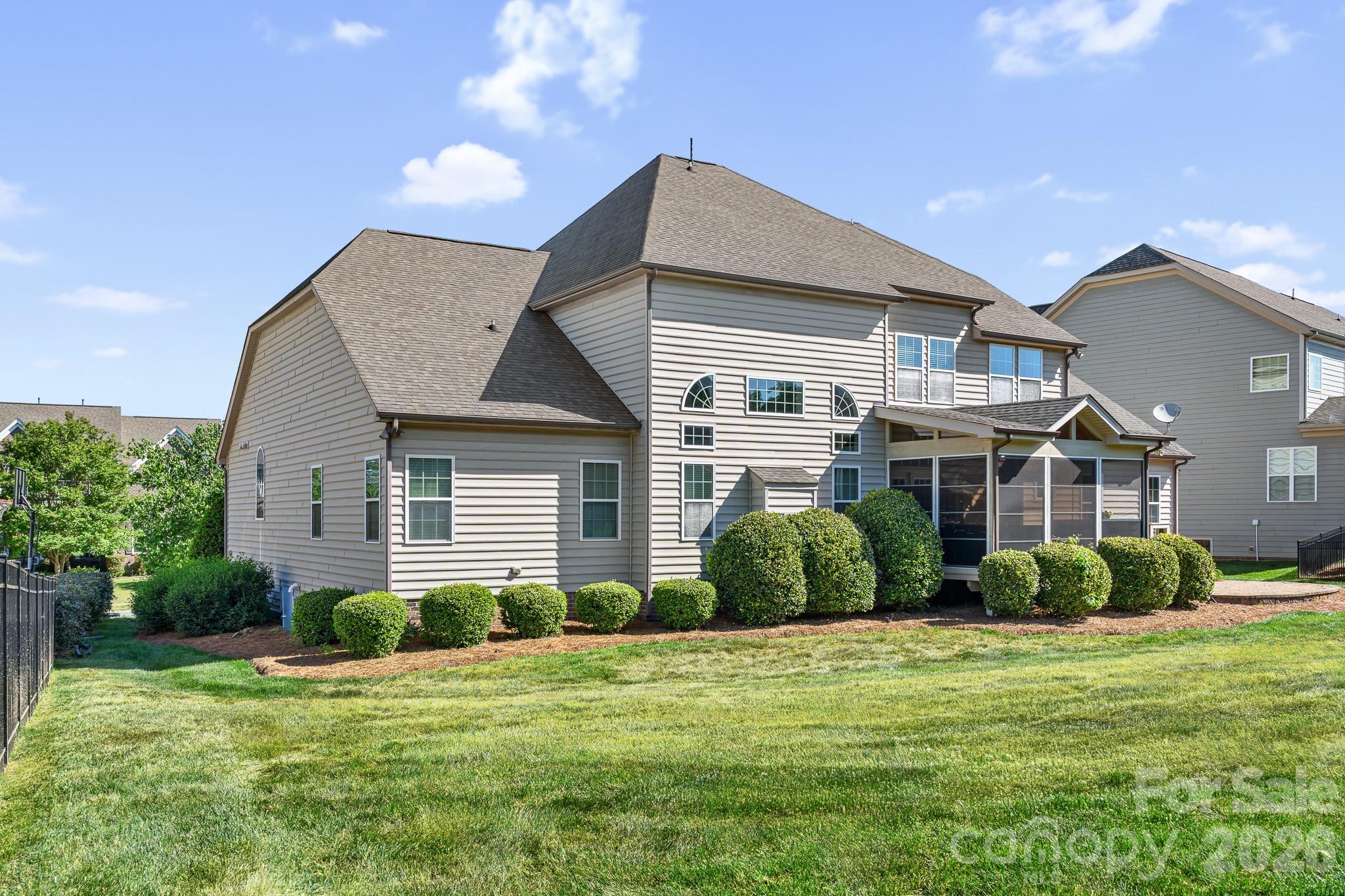 8480 Penton Place — Harrisburg