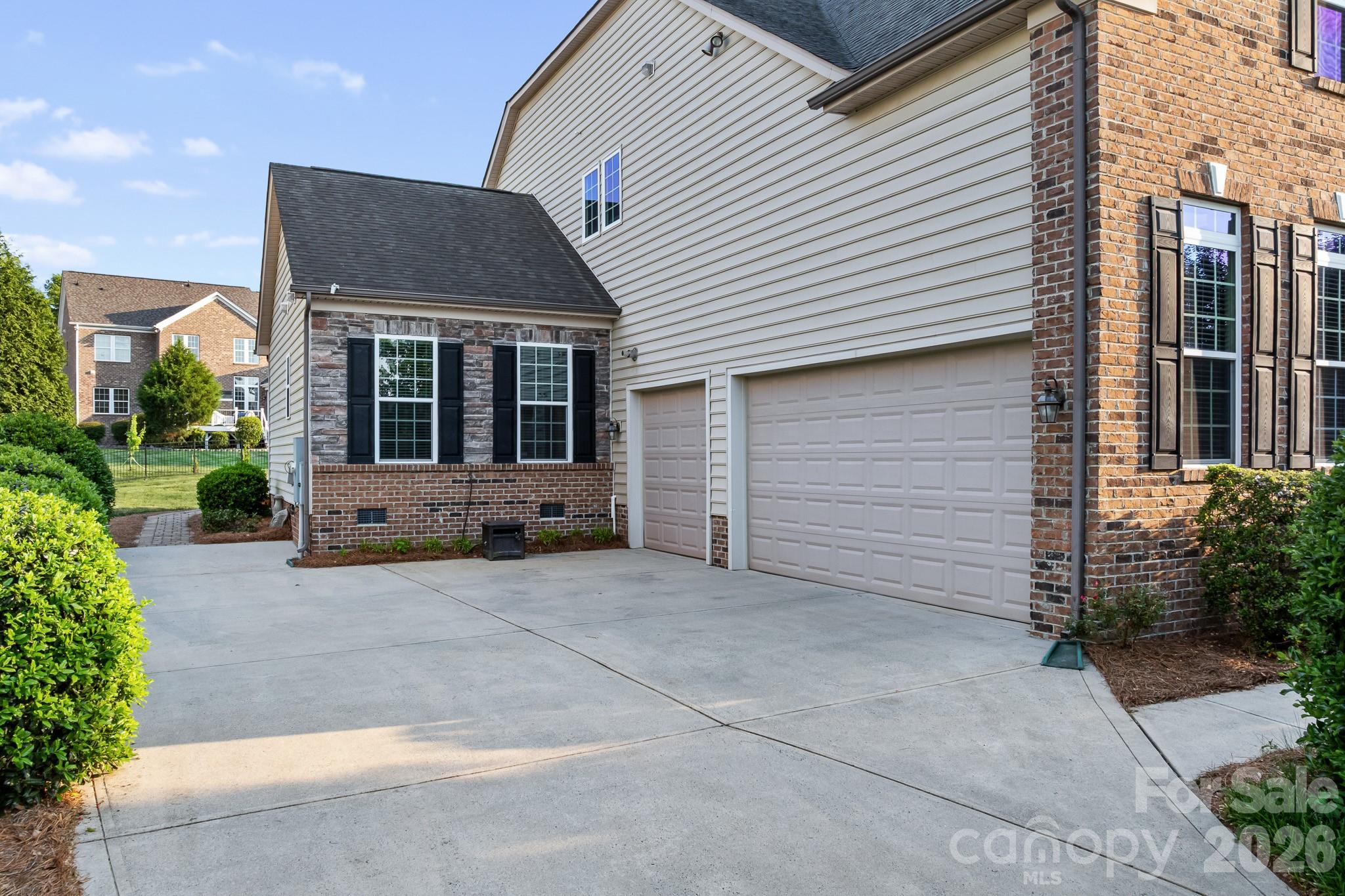 8480 Penton Place — Harrisburg