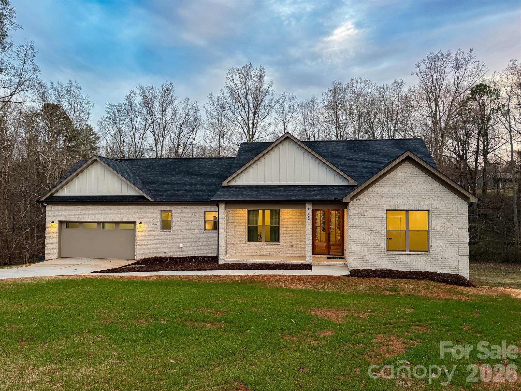 1322 Kensington Circle — Newton