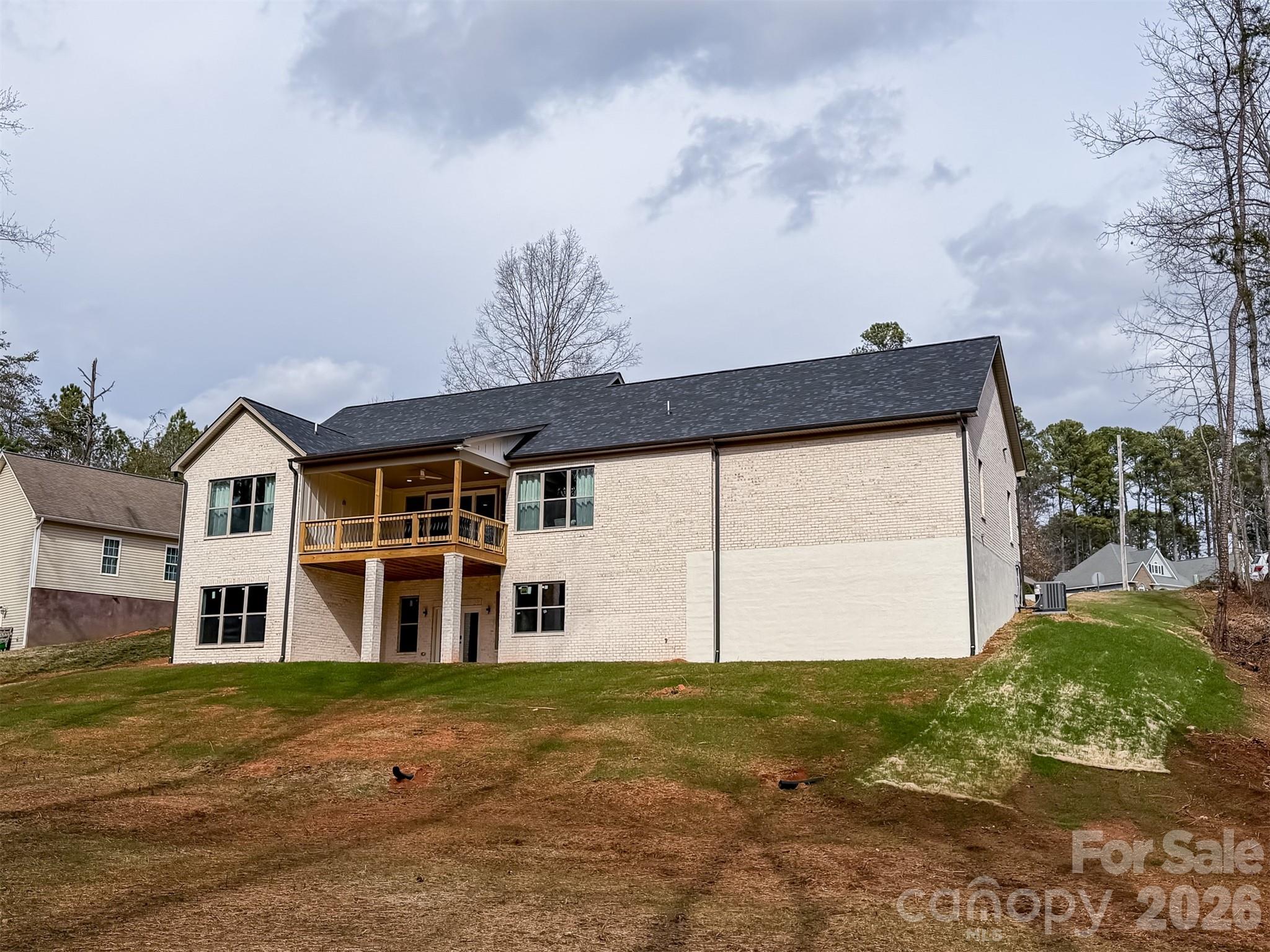 1322 Kensington Circle — Newton