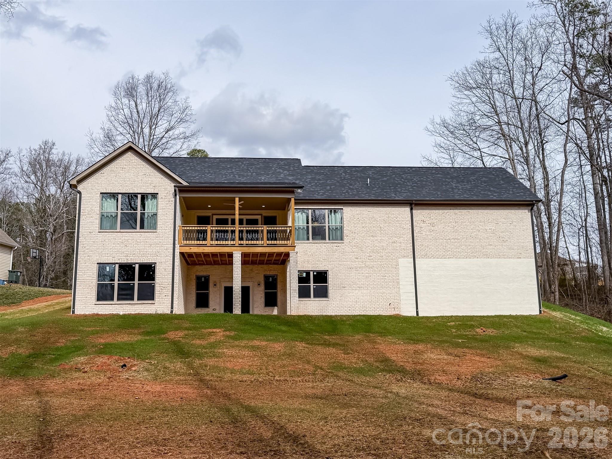 1322 Kensington Circle — Newton