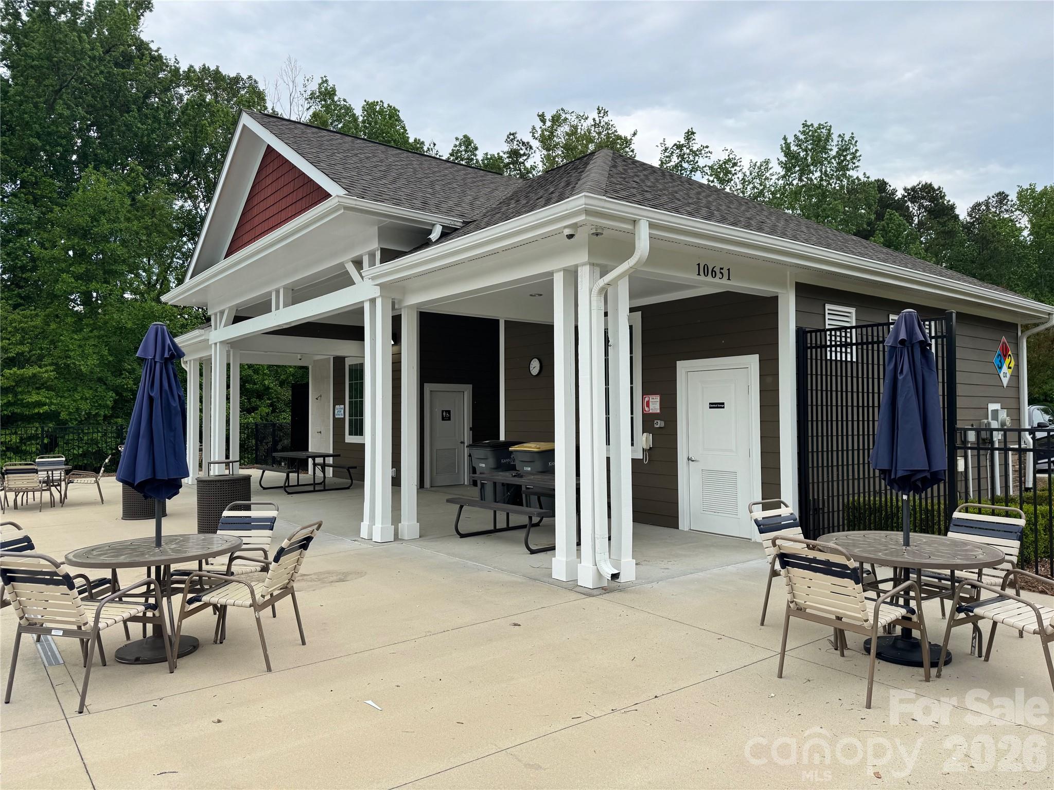 2870 Shale Drive — Davidson
