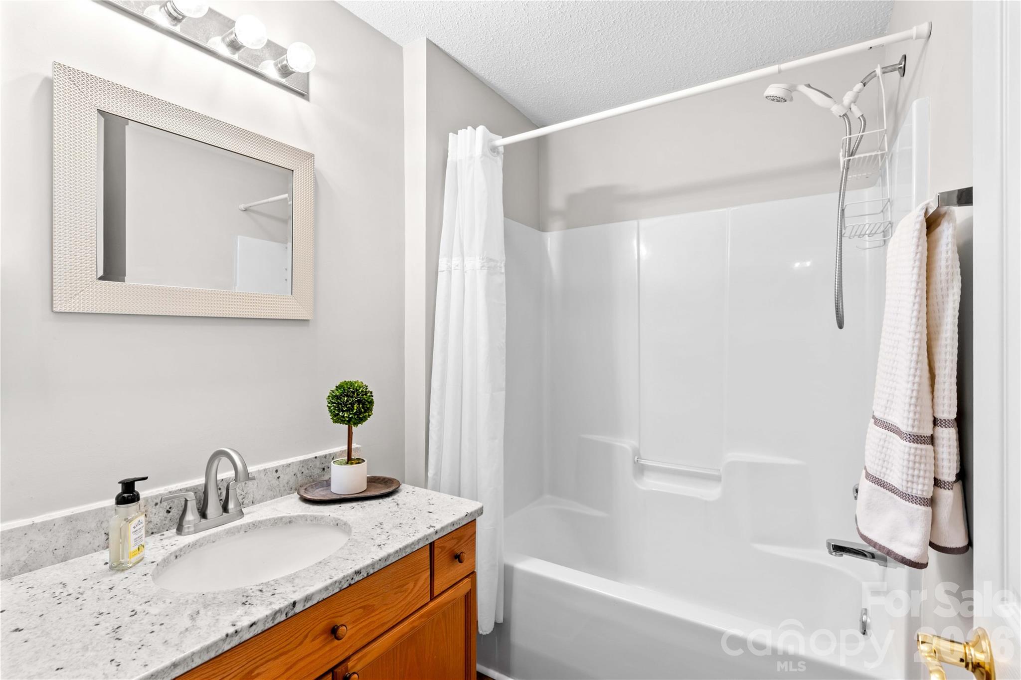 143 Ashwood Lane — Mooresville