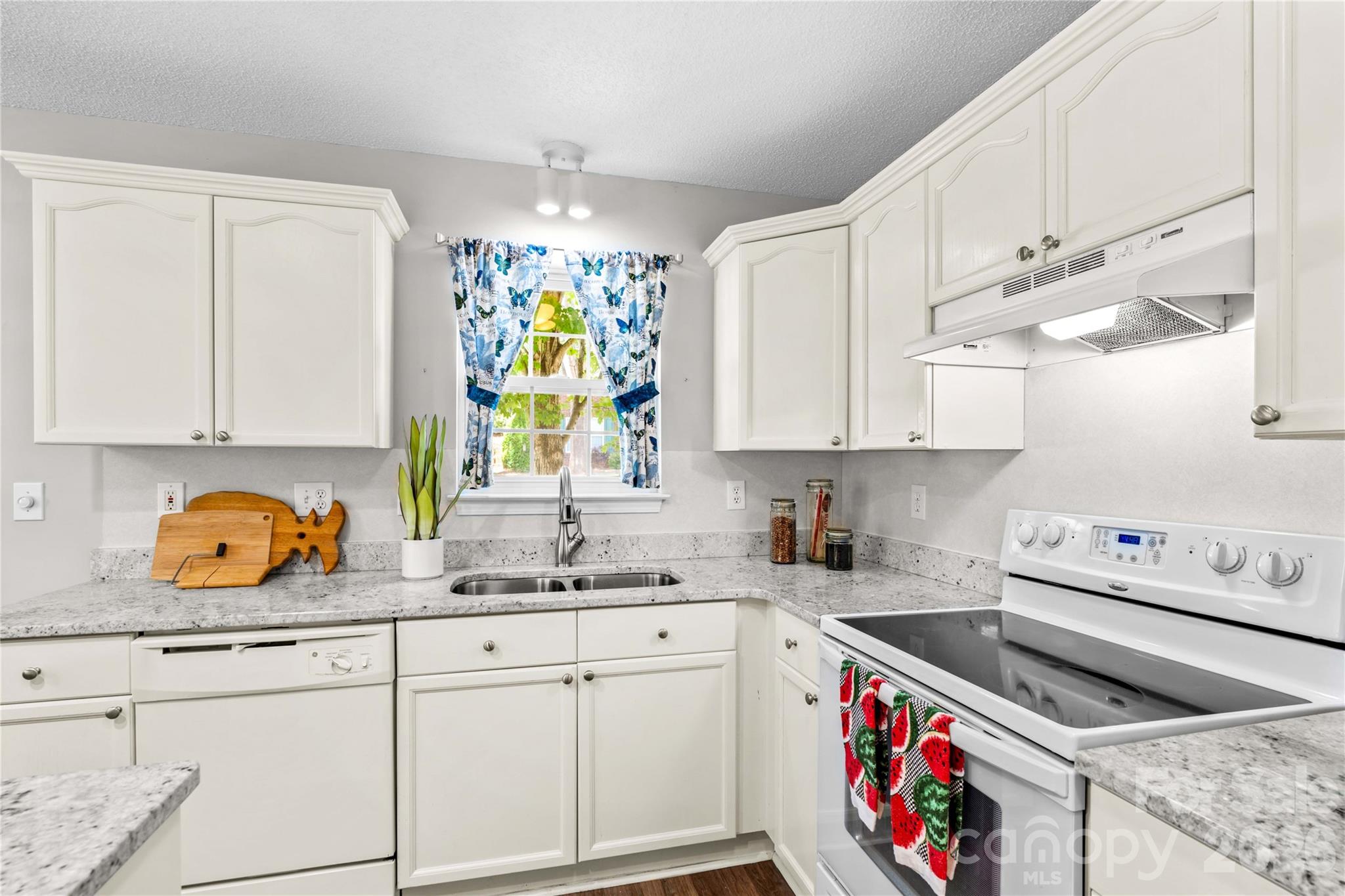 143 Ashwood Lane — Mooresville