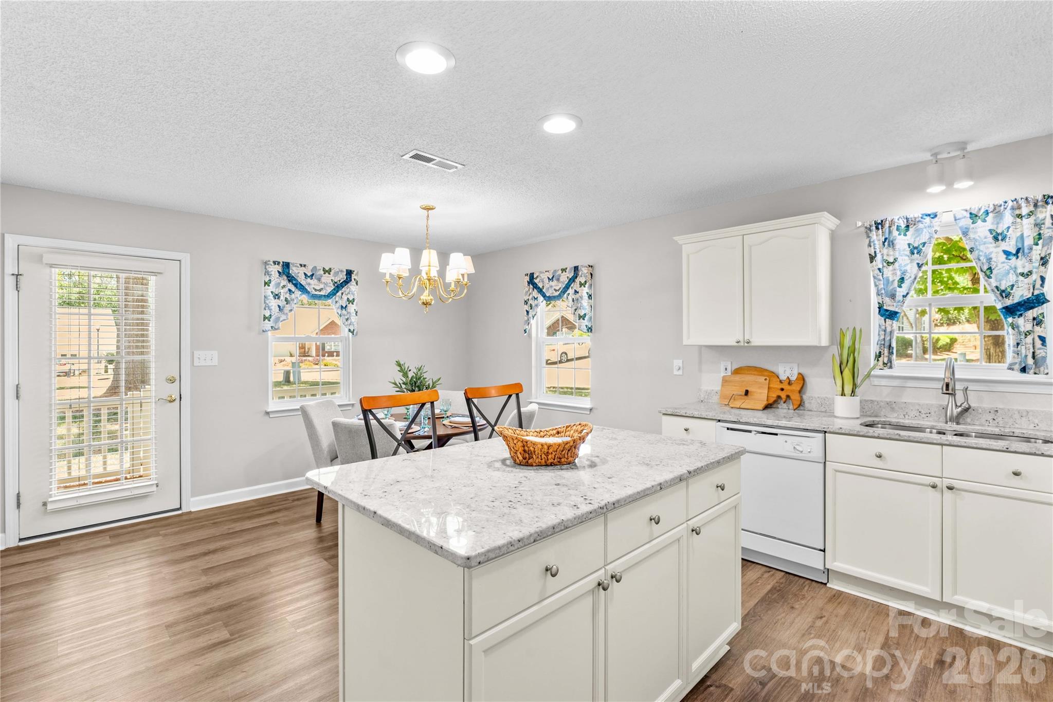 143 Ashwood Lane — Mooresville