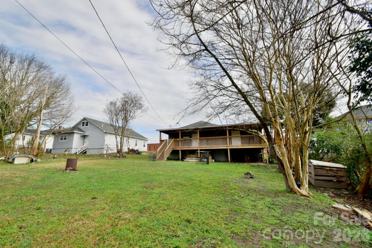 2007 S York Road — Gastonia