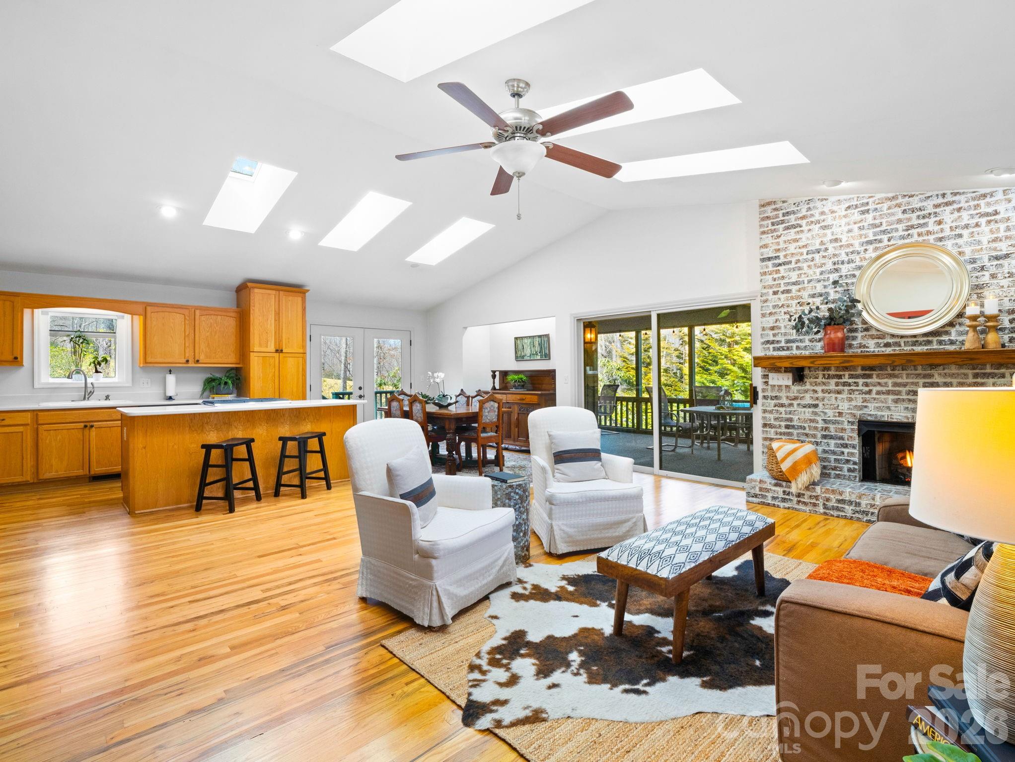 33 Ugedaliyvi Court — Brevard