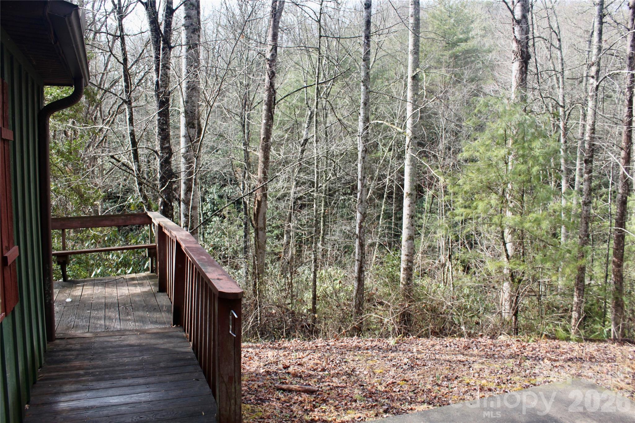 14 Irvin Road — Pisgah Forest