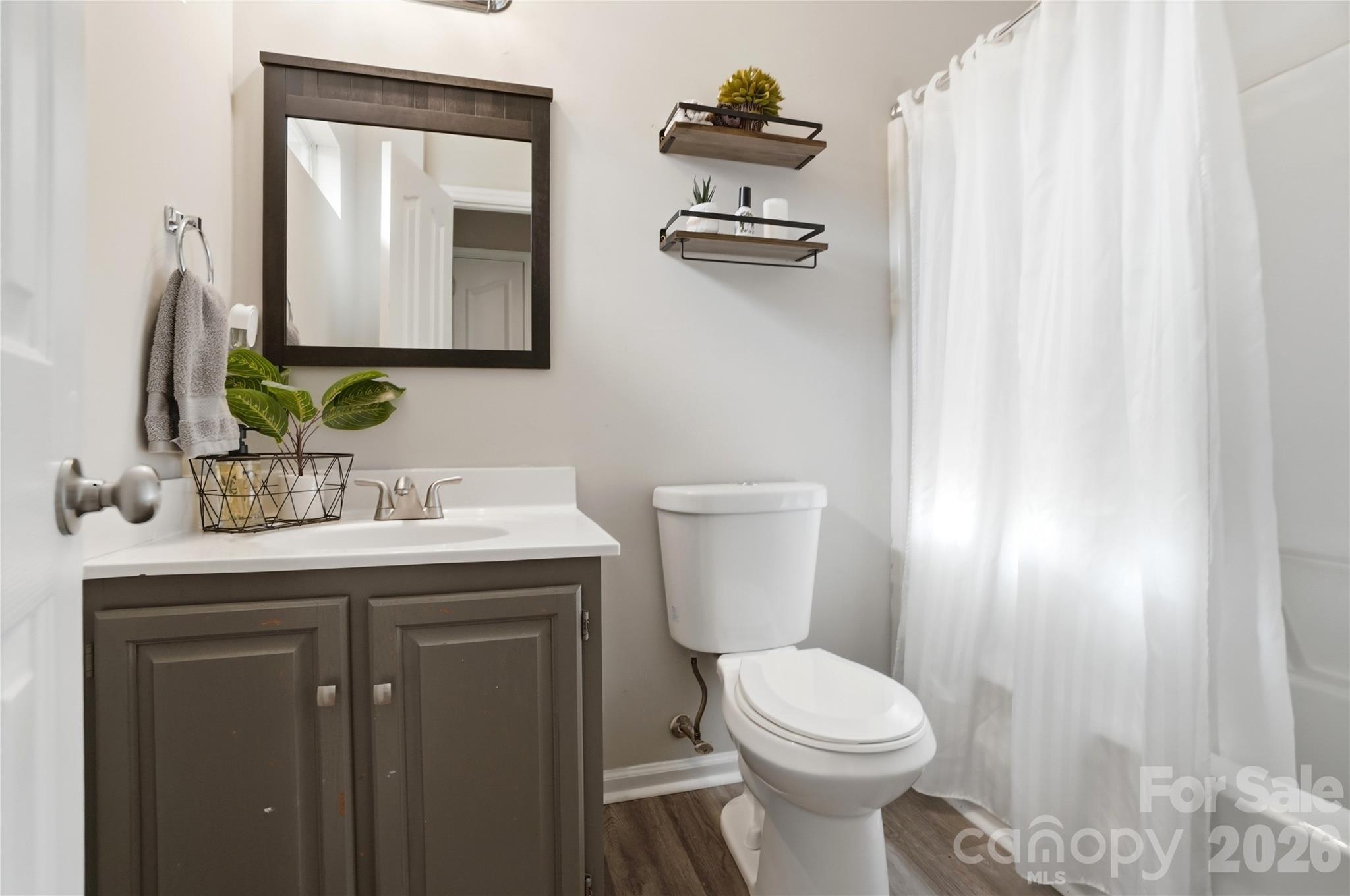 8729 Fox Chase Lane — Charlotte