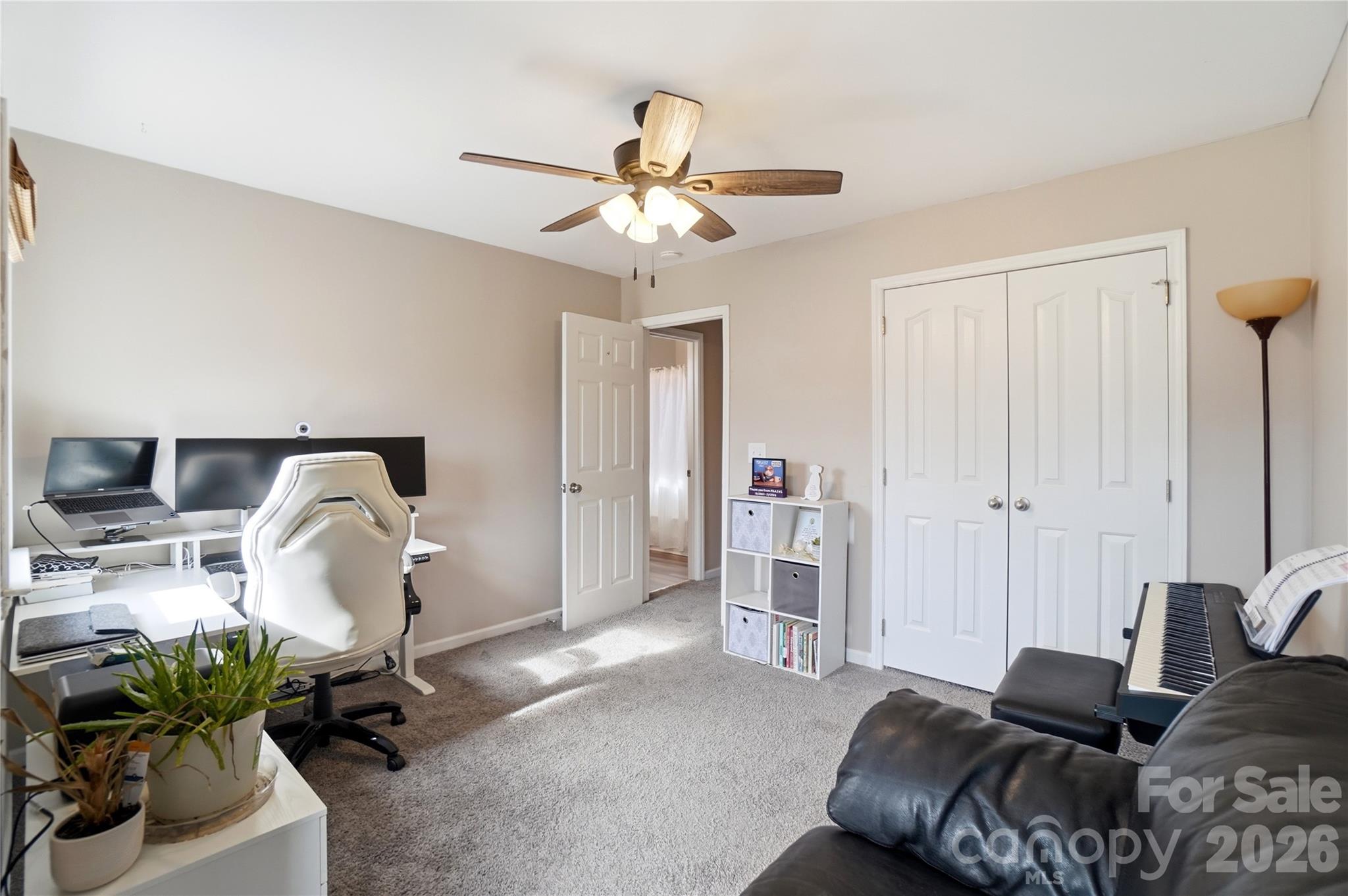 8729 Fox Chase Lane — Charlotte