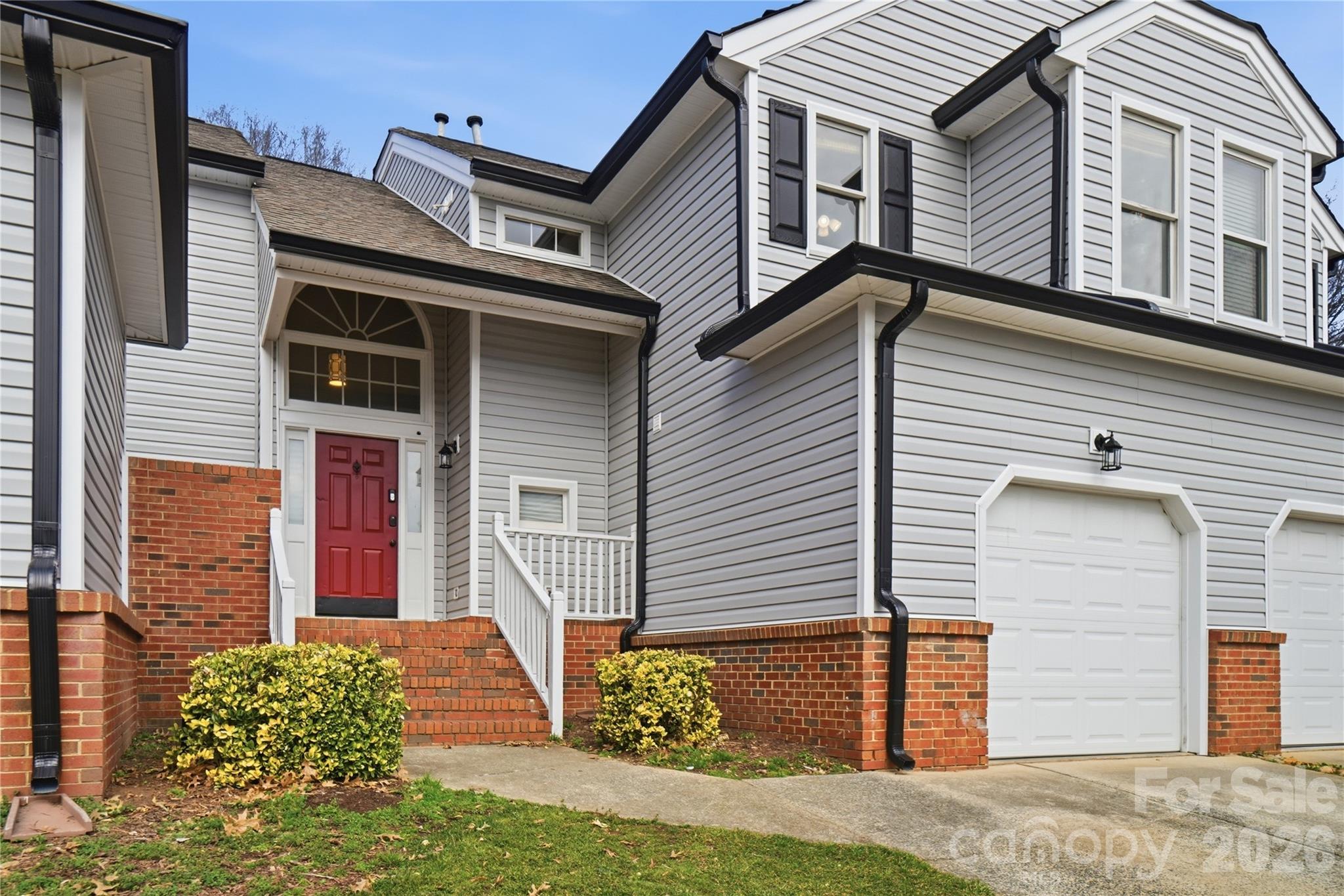 8729 Fox Chase Lane — Charlotte