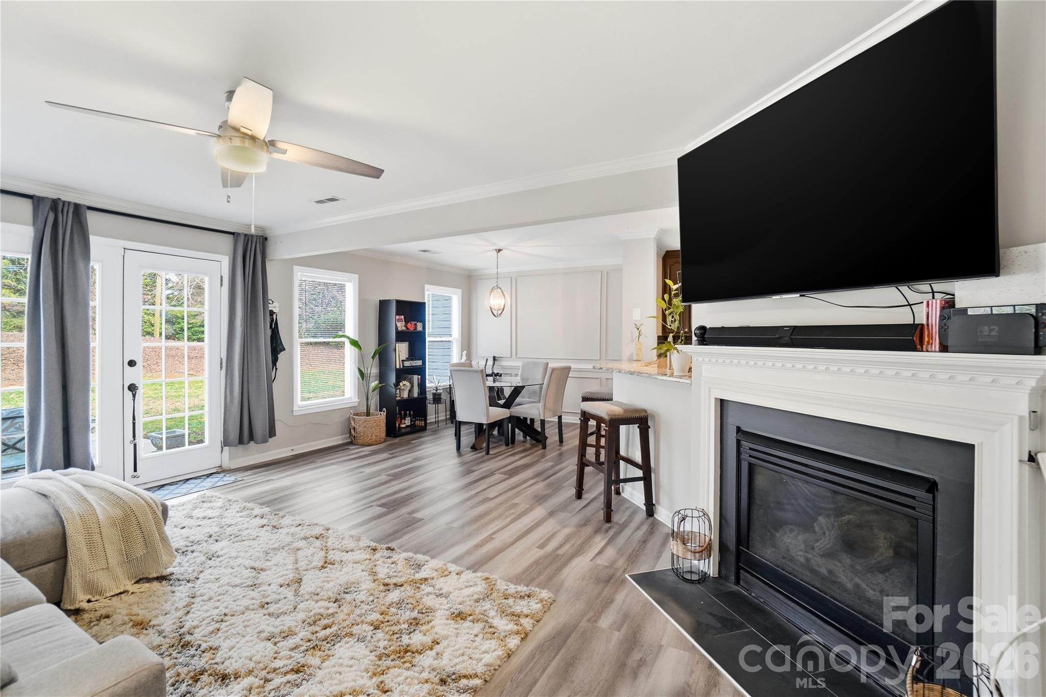 8729 Fox Chase Lane — Charlotte