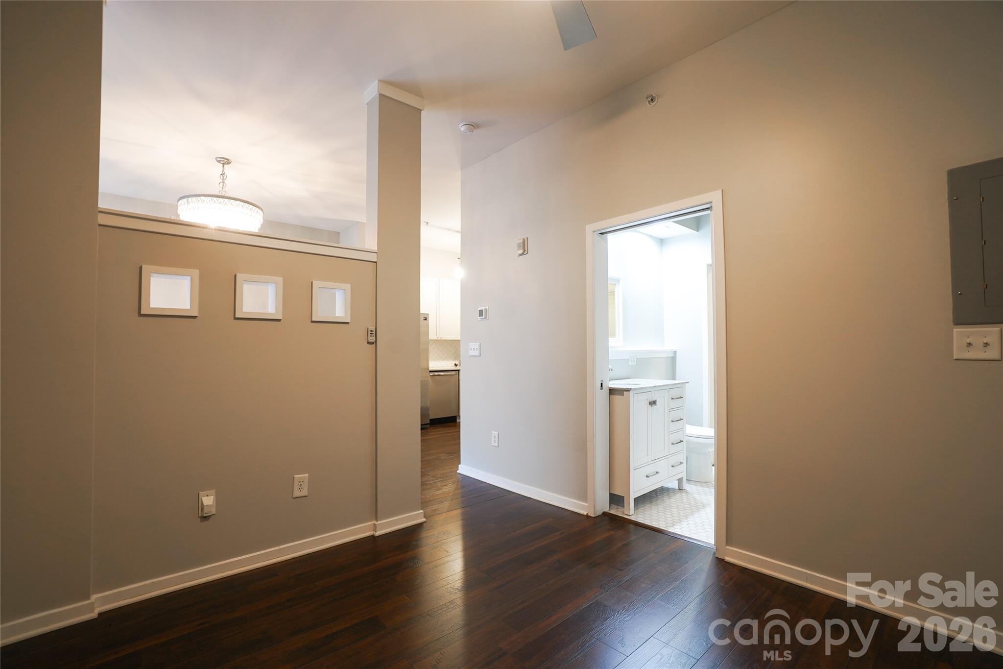 2125 Southend Drive #243 — Charlotte