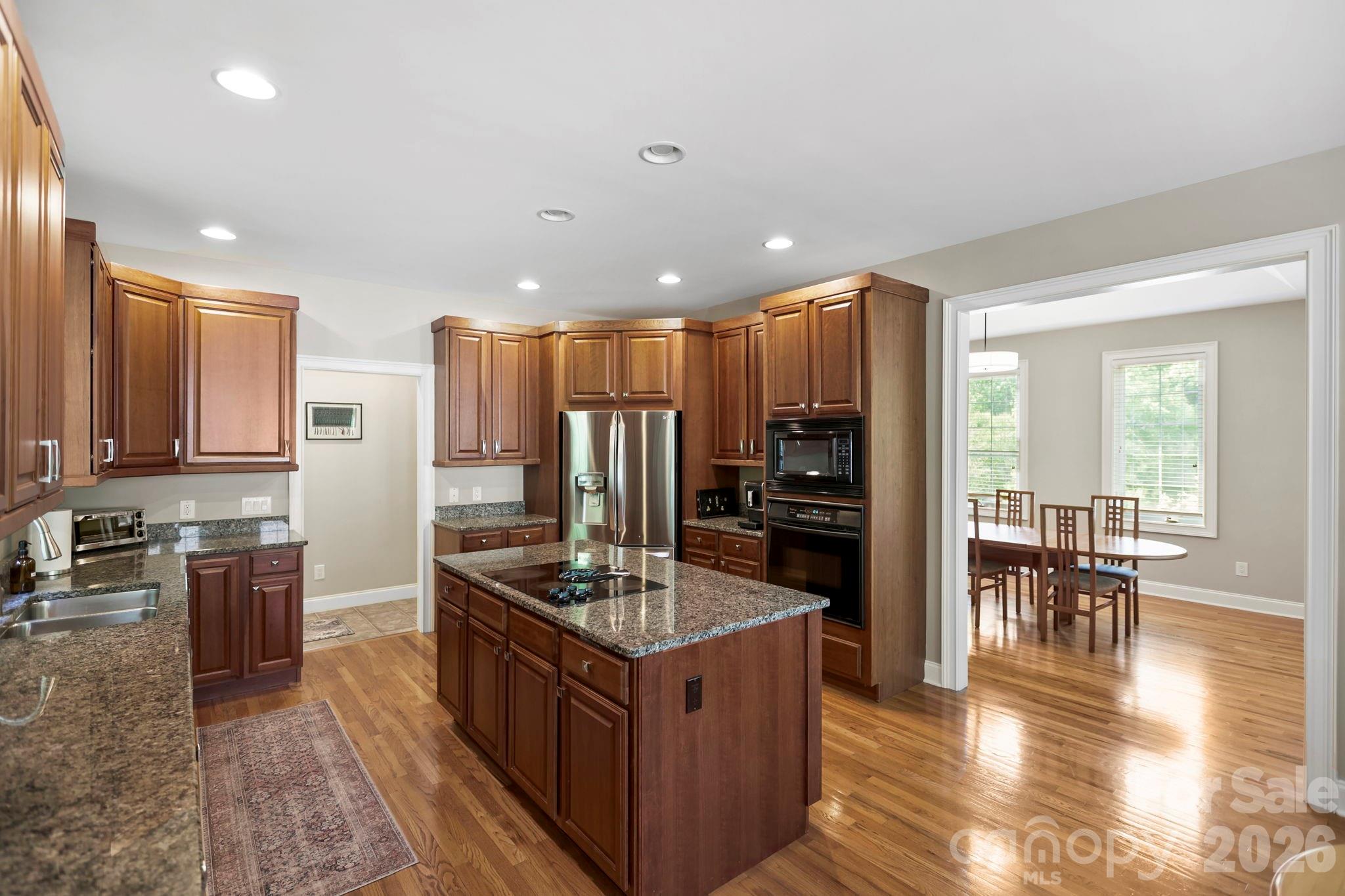 405 Mistletoe Trail — Hendersonville