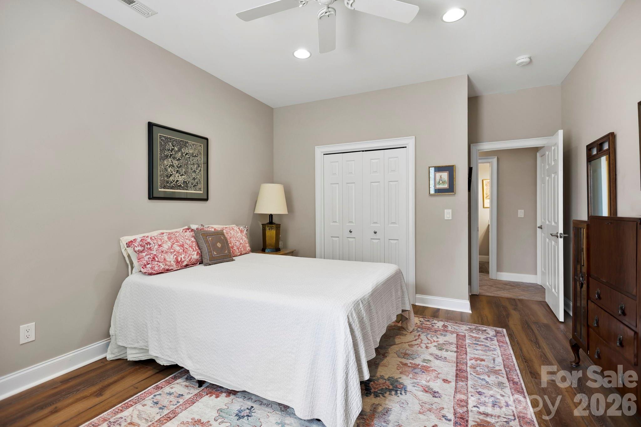 405 Mistletoe Trail — Hendersonville