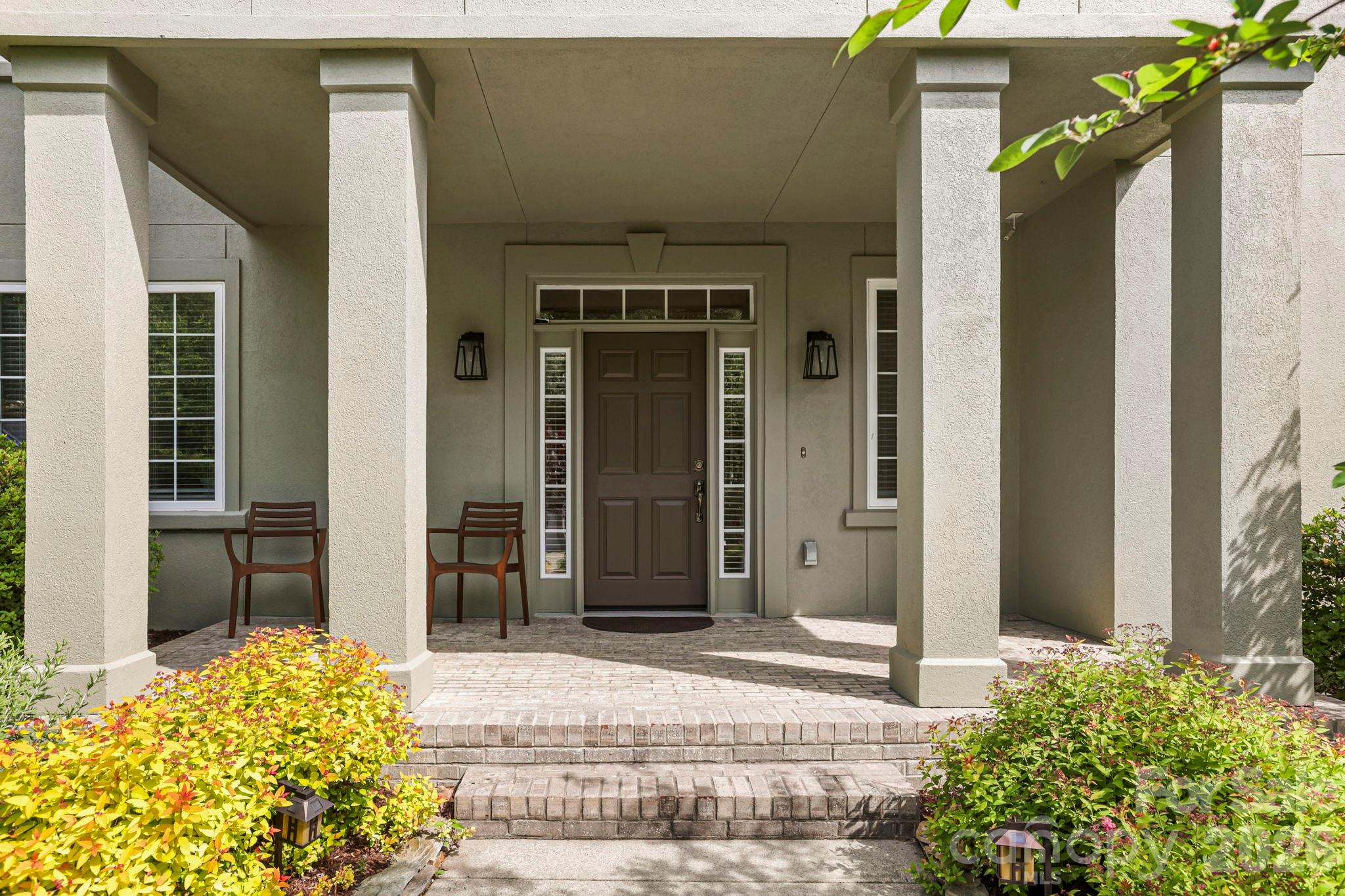 405 Mistletoe Trail — Hendersonville