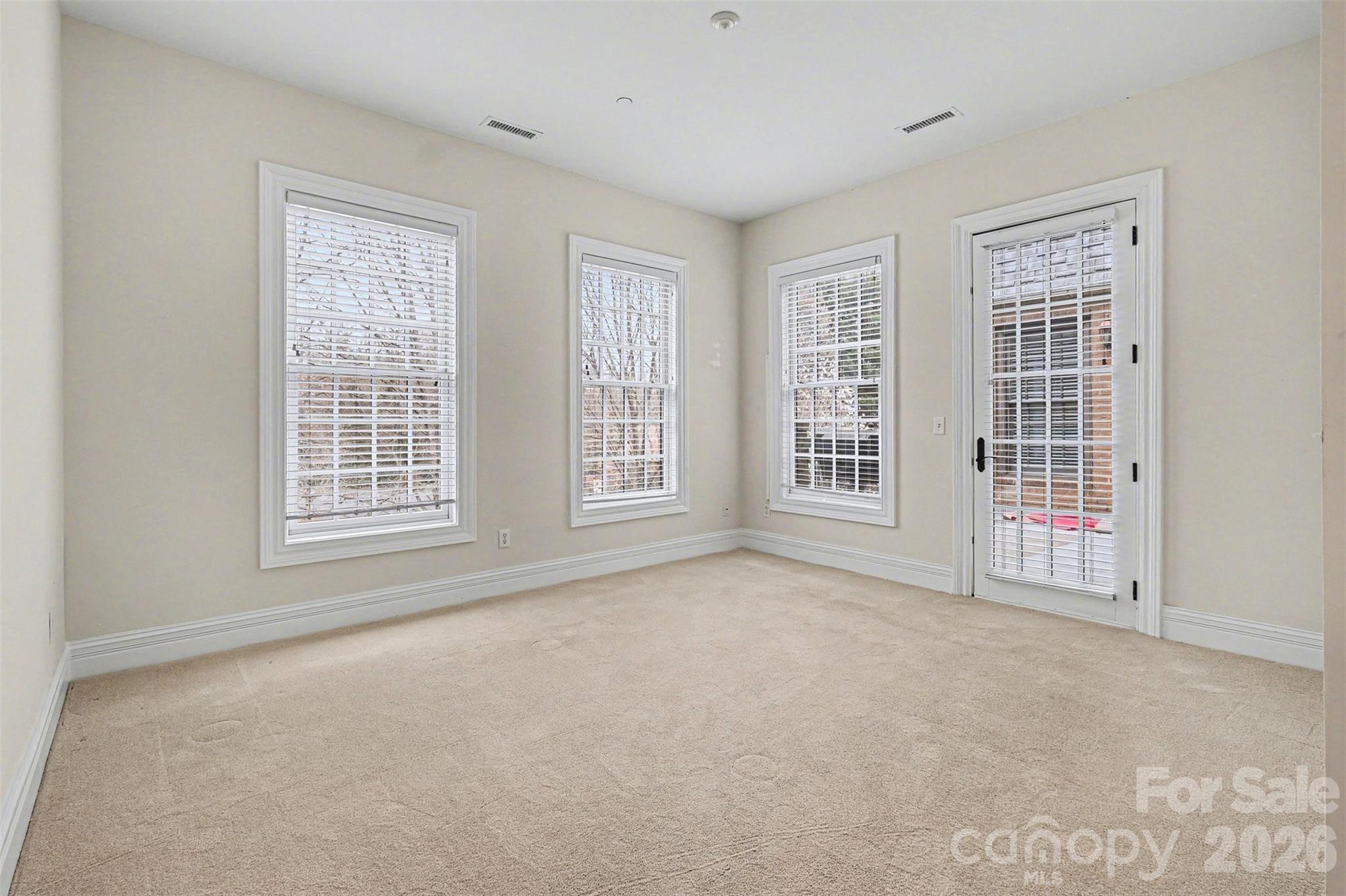 3276 Park Road — Charlotte