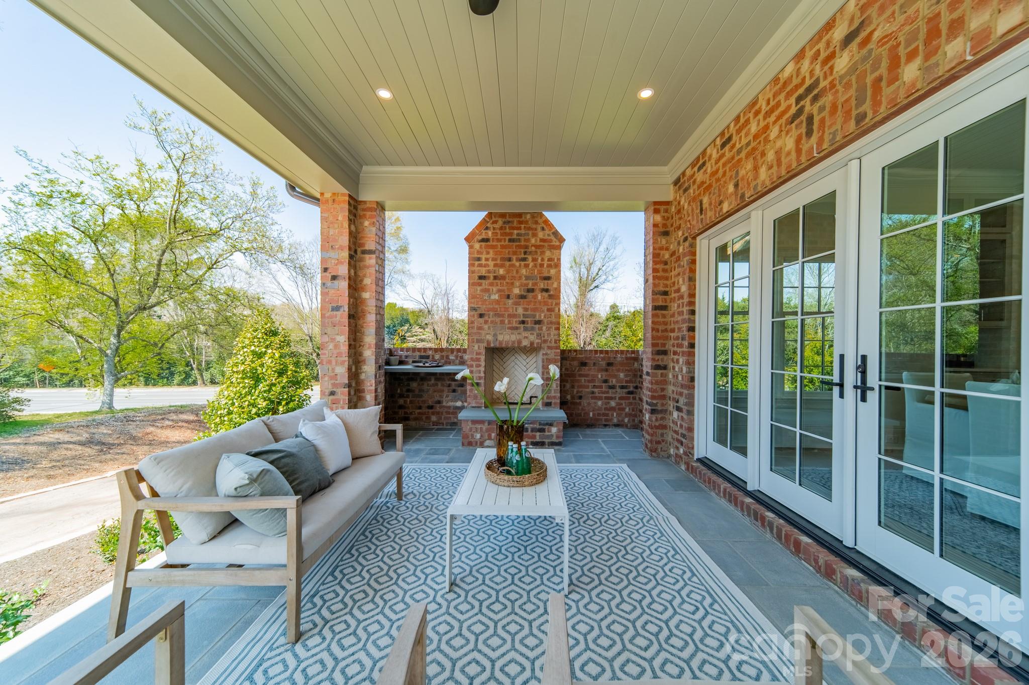 4004 Nettie Court — Charlotte