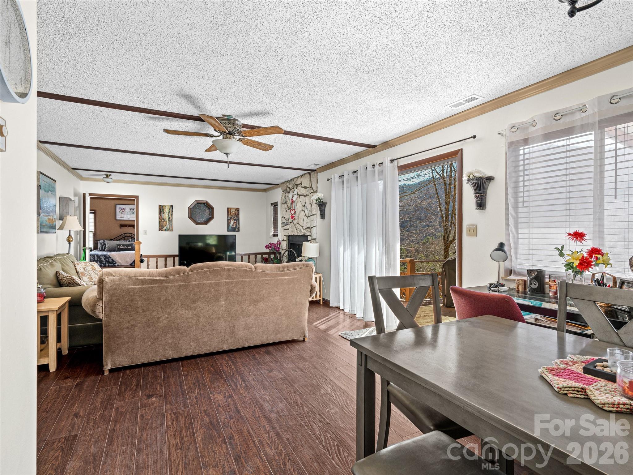 174 Pleasant Ridge — Maggie Valley