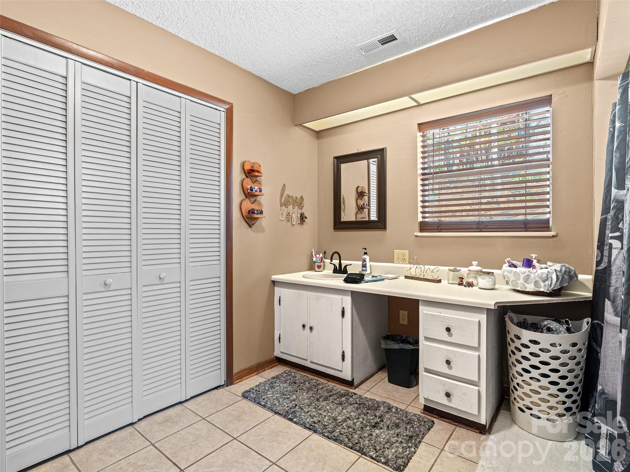 174 Pleasant Ridge — Maggie Valley