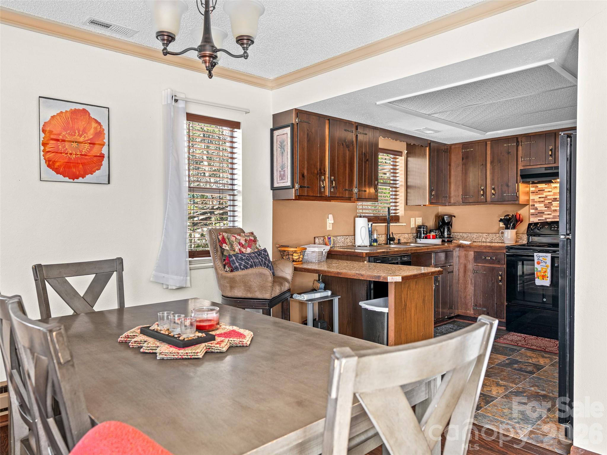 174 Pleasant Ridge — Maggie Valley