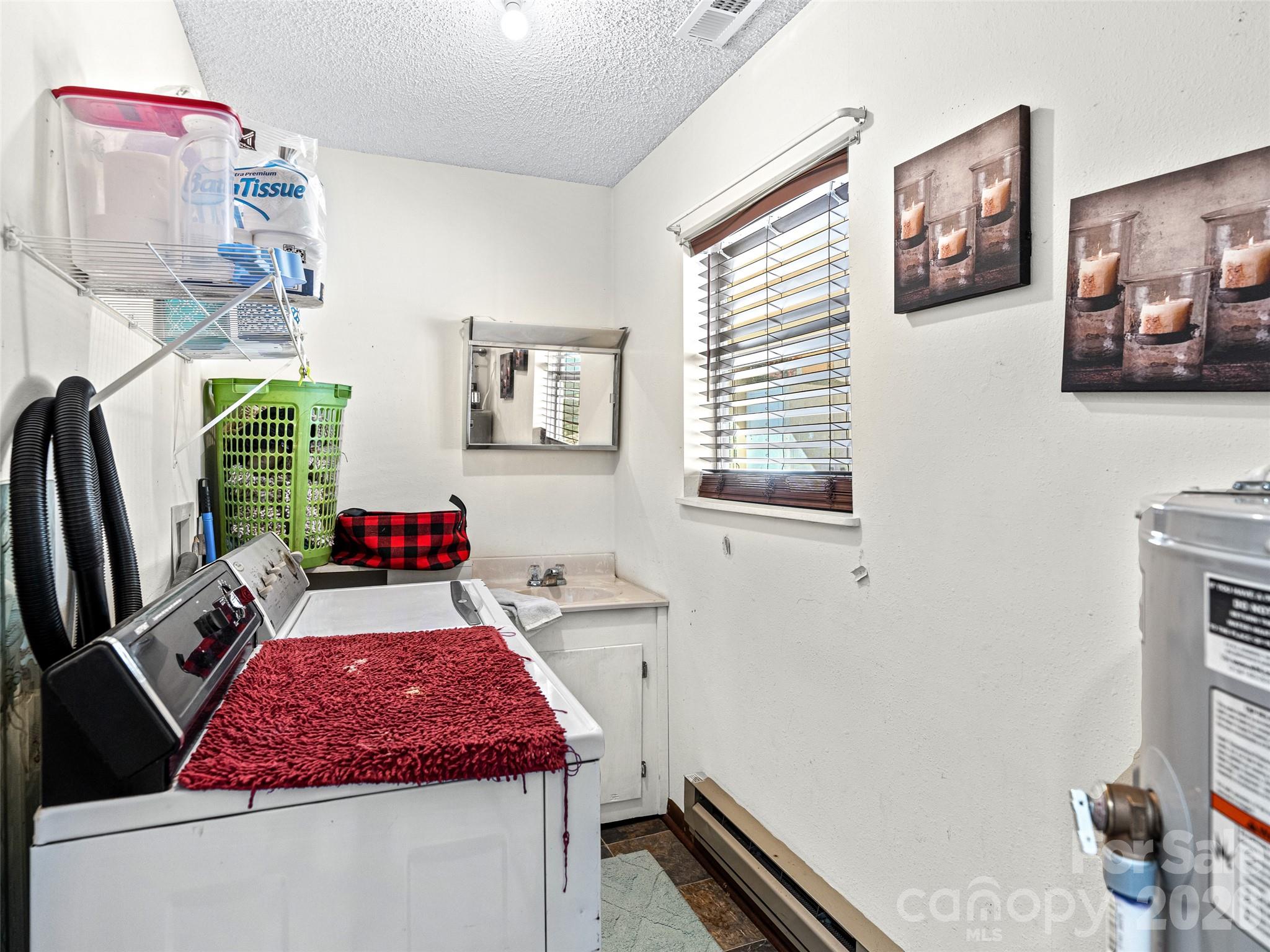 174 Pleasant Ridge — Maggie Valley