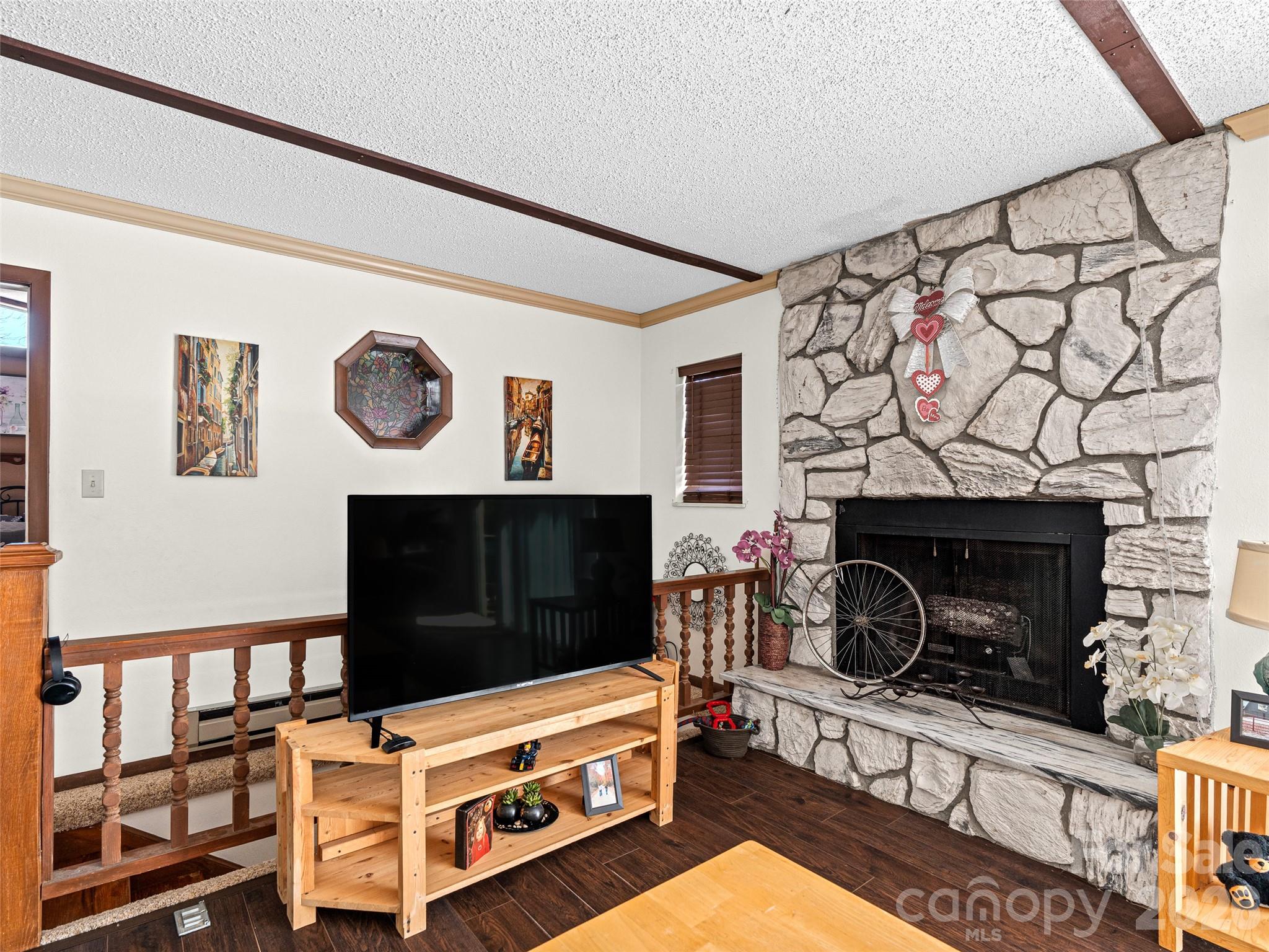 174 Pleasant Ridge — Maggie Valley