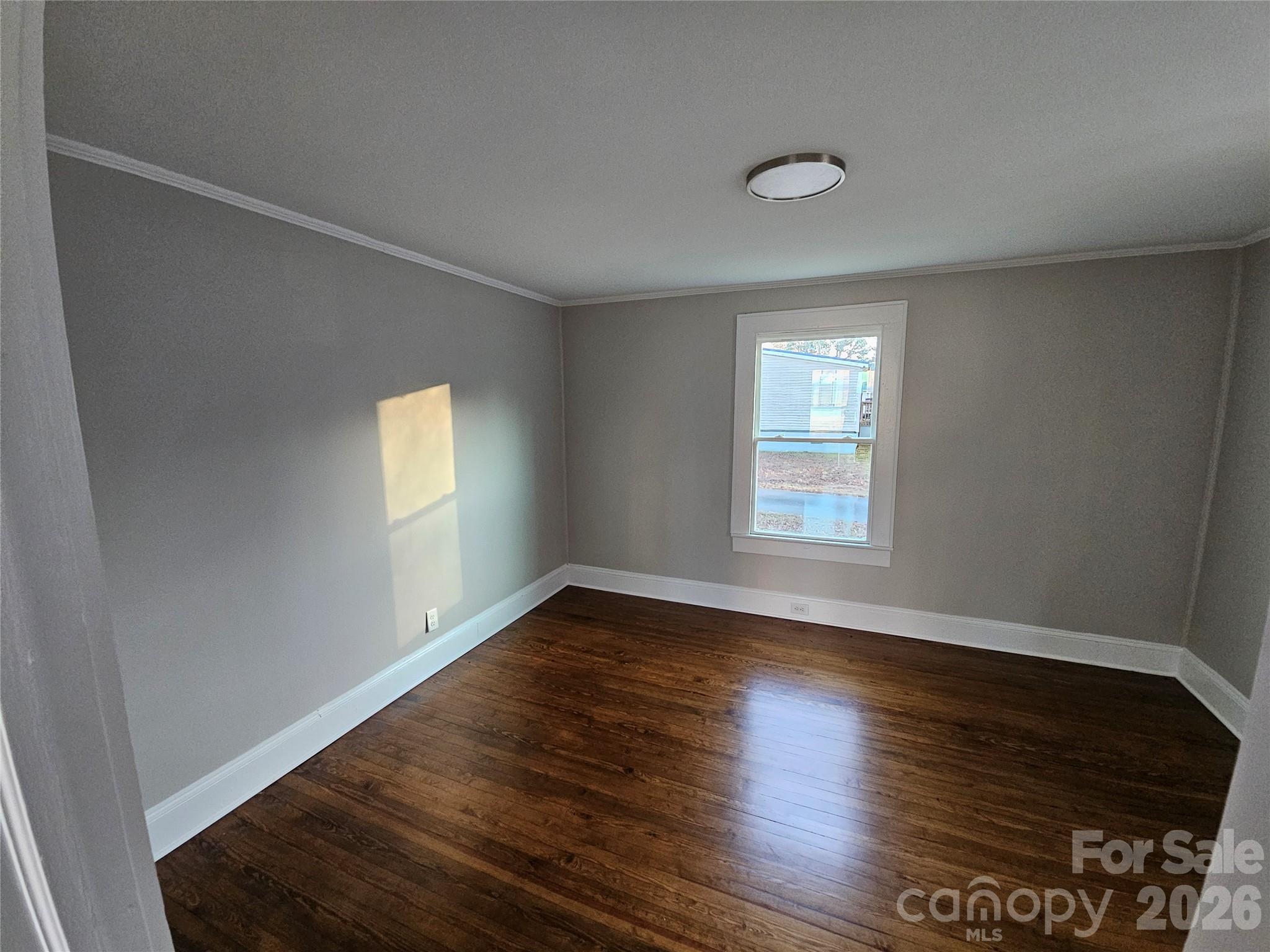 515 26th Street SW — Hickory
