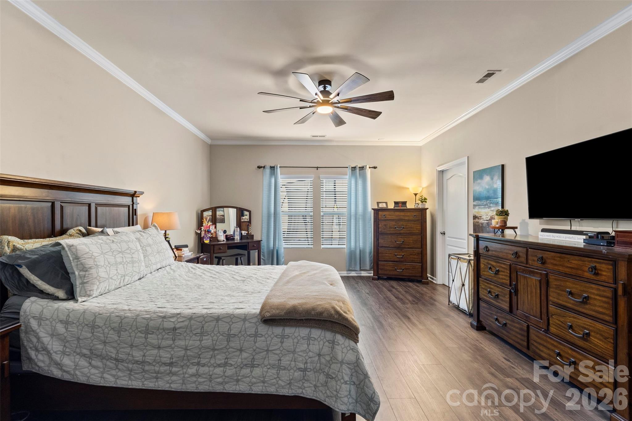 3509 Alister Avenue SW — Concord